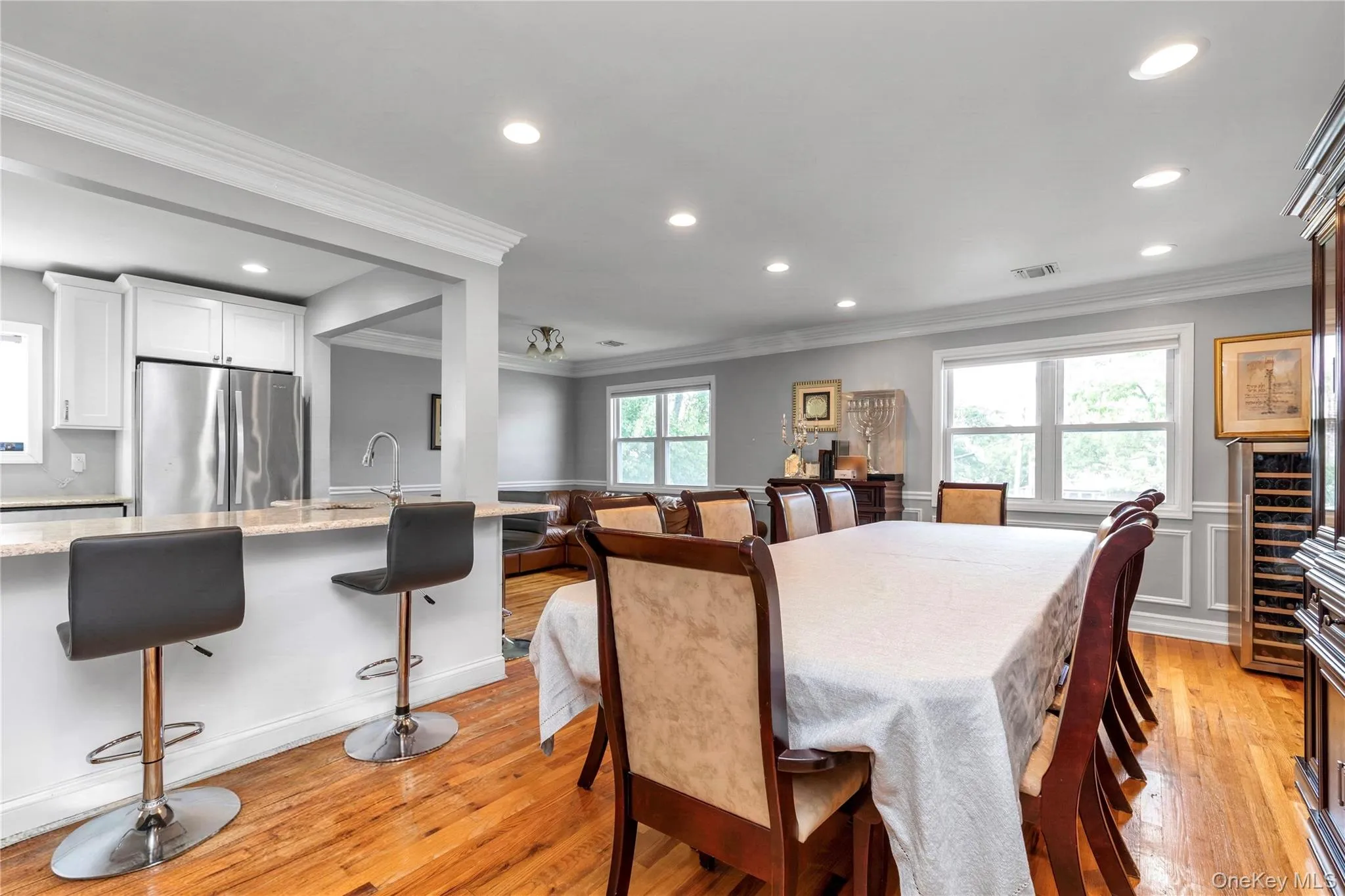 647 Jarvis Avenue, New York, NY, 4 Bedrooms Bedrooms, 10 Rooms Rooms,3 BathroomsBathrooms,Residential,For Rent,Jarvis,0,1040340 647 Jarvis Avenue, New York, NY, 4 Bedrooms Bedrooms, 10 Rooms Rooms,3 BathroomsBathrooms,Residential,For Rent,Jarvis,0,1040340