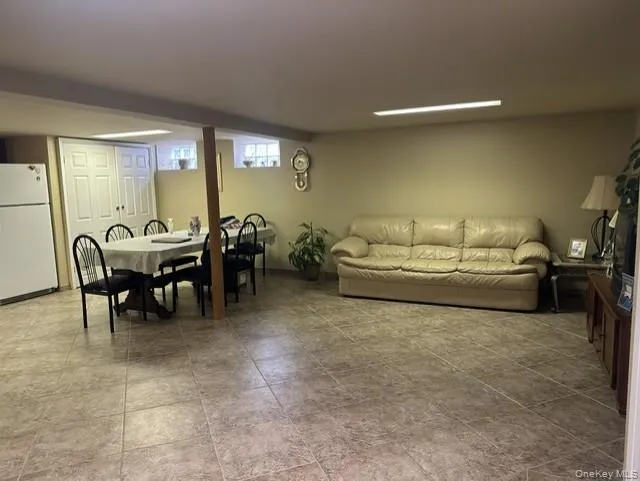 222-44 garland Drive, New York, NY, 3 Bedrooms Bedrooms, 7 Rooms Rooms,3 BathroomsBathrooms,Residential,For Rent,garland,0,1040344 222-44 garland Drive, New York, NY, 3 Bedrooms Bedrooms, 7 Rooms Rooms,3 BathroomsBathrooms,Residential,For Rent,garland,0,1040344