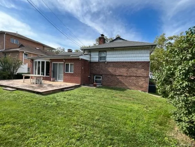 222-44 garland Drive, New York, NY, 3 Bedrooms Bedrooms, 7 Rooms Rooms,3 BathroomsBathrooms,Residential,For Rent,garland,0,1040344 222-44 garland Drive, New York, NY, 3 Bedrooms Bedrooms, 7 Rooms Rooms,3 BathroomsBathrooms,Residential,For Rent,garland,0,1040344