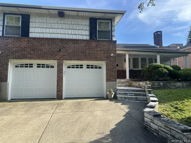 222-44 garland Drive, New York, NY, 3 Bedrooms Bedrooms, 7 Rooms Rooms,3 BathroomsBathrooms,Residential,For Rent,garland,0,1040344 222-44 garland Drive, New York, NY, 3 Bedrooms Bedrooms, 7 Rooms Rooms,3 BathroomsBathrooms,Residential,For Rent,garland,0,1040344