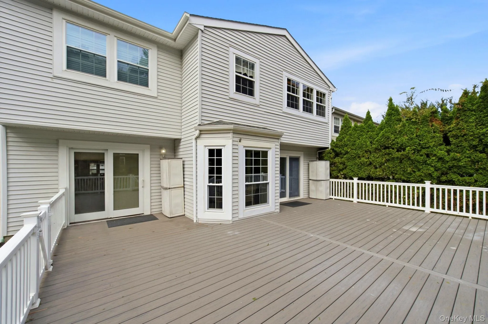 215 Fairfield Drive, Islip, NY, 4 Bedrooms Bedrooms, 8 Rooms Rooms,2 BathroomsBathrooms,Residential,For Rent,Fairfield,0,1040345 215 Fairfield Drive, Islip, NY, 4 Bedrooms Bedrooms, 8 Rooms Rooms,2 BathroomsBathrooms,Residential,For Rent,Fairfield,0,1040345