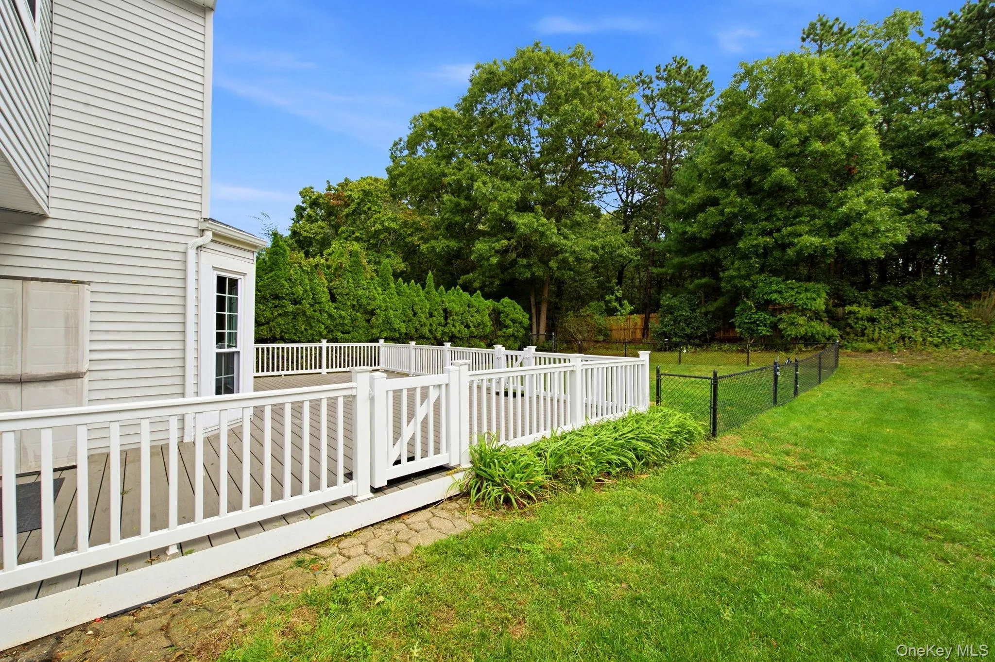 215 Fairfield Drive, Islip, NY, 4 Bedrooms Bedrooms, 8 Rooms Rooms,2 BathroomsBathrooms,Residential,For Rent,Fairfield,0,1040345 215 Fairfield Drive, Islip, NY, 4 Bedrooms Bedrooms, 8 Rooms Rooms,2 BathroomsBathrooms,Residential,For Rent,Fairfield,0,1040345