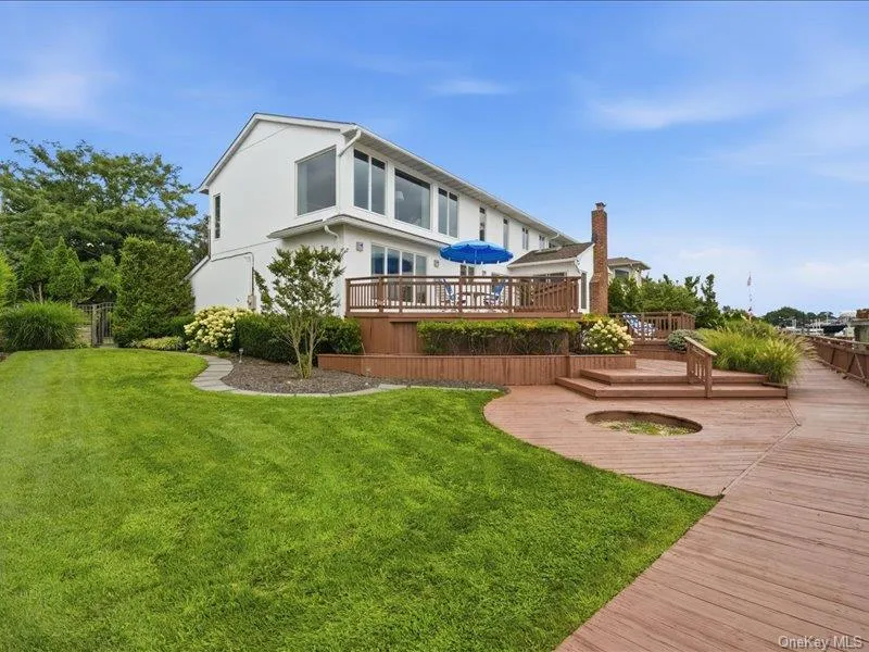 211 Whitewood Drive, Oyster Bay, NY, 4 Bedrooms Bedrooms, 10 Rooms Rooms,4 BathroomsBathrooms,Residential,For Rent,Whitewood,0,1040353 211 Whitewood Drive, Oyster Bay, NY, 4 Bedrooms Bedrooms, 10 Rooms Rooms,4 BathroomsBathrooms,Residential,For Rent,Whitewood,0,1040353