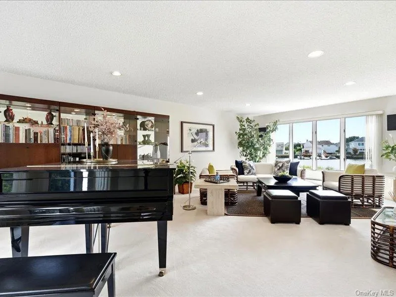 211 Whitewood Drive, Oyster Bay, NY, 4 Bedrooms Bedrooms, 10 Rooms Rooms,4 BathroomsBathrooms,Residential,For Rent,Whitewood,0,1040353 211 Whitewood Drive, Oyster Bay, NY, 4 Bedrooms Bedrooms, 10 Rooms Rooms,4 BathroomsBathrooms,Residential,For Rent,Whitewood,0,1040353
