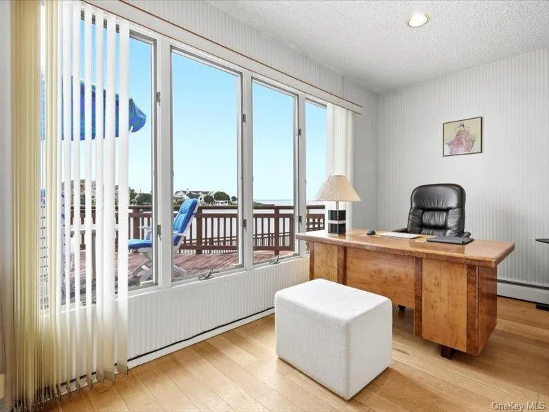 211 Whitewood Drive, Oyster Bay, NY, 4 Bedrooms Bedrooms, 10 Rooms Rooms,4 BathroomsBathrooms,Residential,For Rent,Whitewood,0,1040353 211 Whitewood Drive, Oyster Bay, NY, 4 Bedrooms Bedrooms, 10 Rooms Rooms,4 BathroomsBathrooms,Residential,For Rent,Whitewood,0,1040353