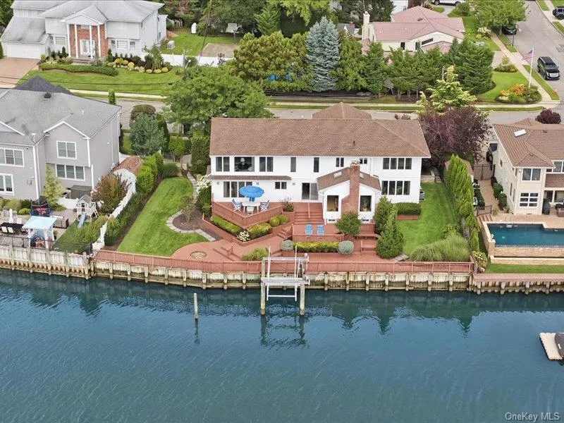 211 Whitewood Drive, Oyster Bay, NY, 4 Bedrooms Bedrooms, 10 Rooms Rooms,4 BathroomsBathrooms,Residential,For Rent,Whitewood,0,1040353 211 Whitewood Drive, Oyster Bay, NY, 4 Bedrooms Bedrooms, 10 Rooms Rooms,4 BathroomsBathrooms,Residential,For Rent,Whitewood,0,1040353