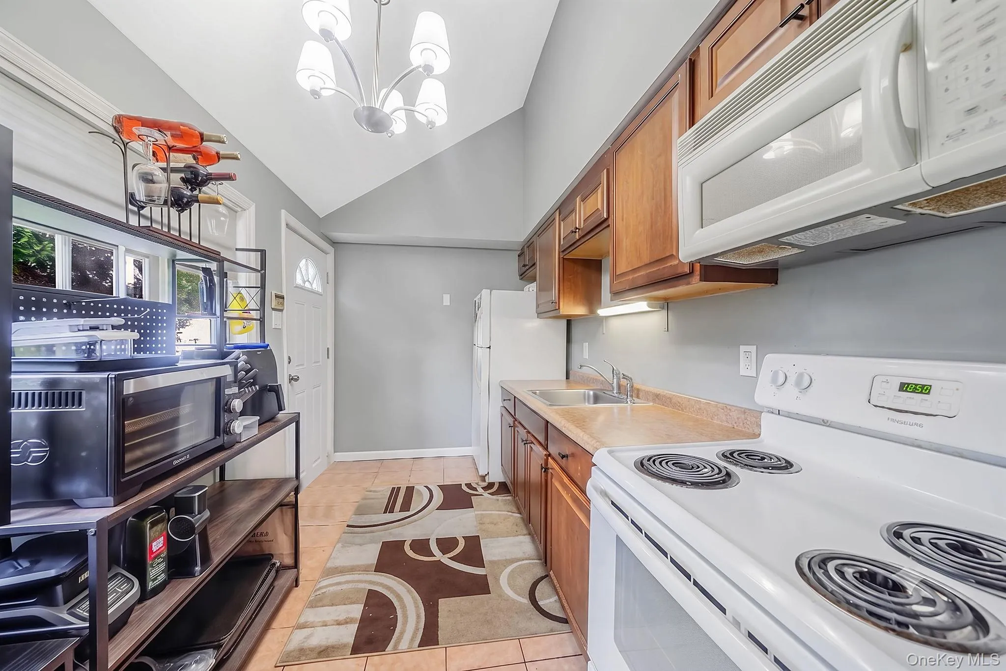 64 Mowbray Avenue, Islip, NY, 9 Bedrooms Bedrooms, 20 Rooms Rooms,9 BathroomsBathrooms,Residential,For Rent,Mowbray,0,1040354 64 Mowbray Avenue, Islip, NY, 9 Bedrooms Bedrooms, 20 Rooms Rooms,9 BathroomsBathrooms,Residential,For Rent,Mowbray,0,1040354