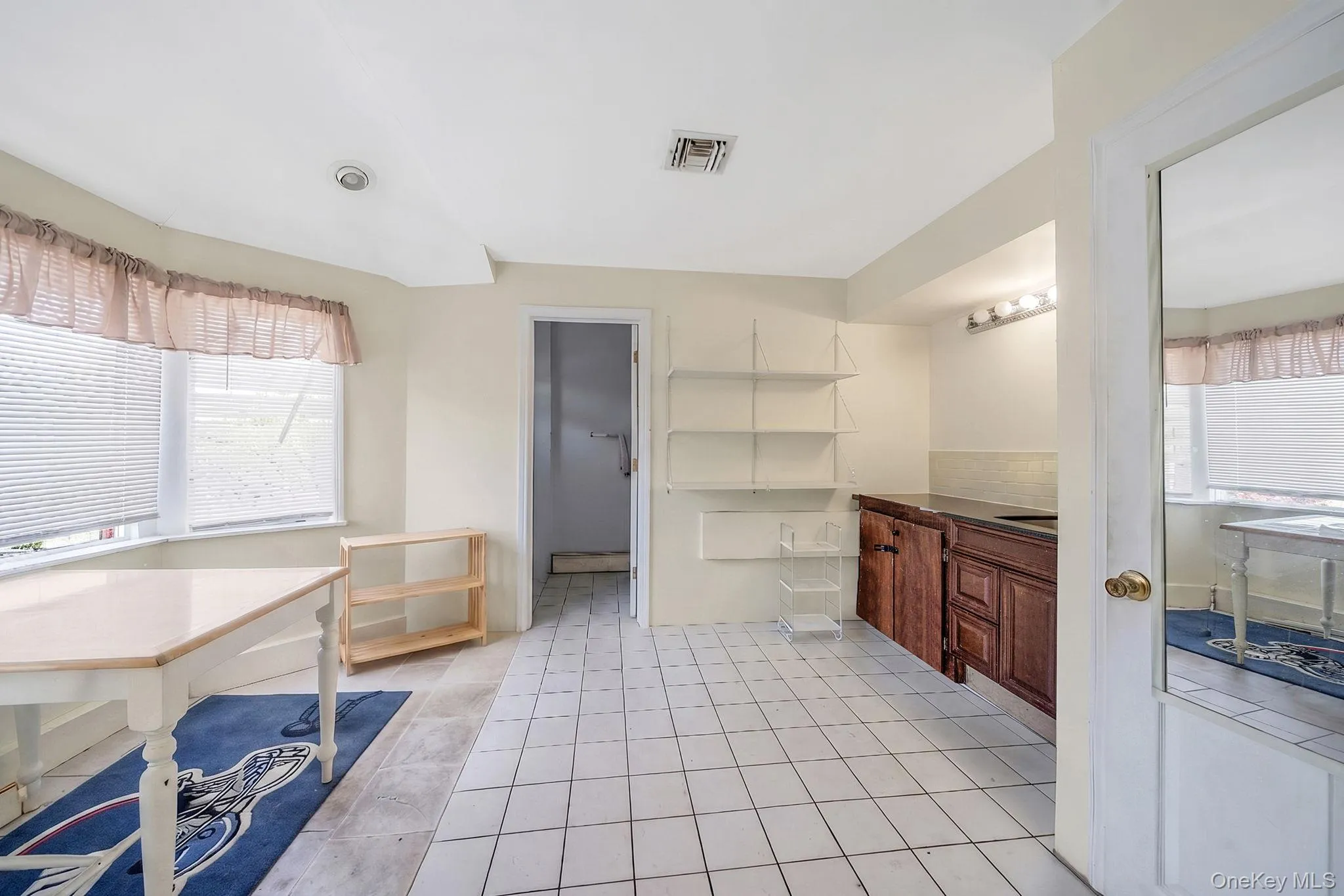 64 Mowbray Avenue, Islip, NY, 9 Bedrooms Bedrooms, 20 Rooms Rooms,9 BathroomsBathrooms,Residential,For Rent,Mowbray,0,1040354 64 Mowbray Avenue, Islip, NY, 9 Bedrooms Bedrooms, 20 Rooms Rooms,9 BathroomsBathrooms,Residential,For Rent,Mowbray,0,1040354