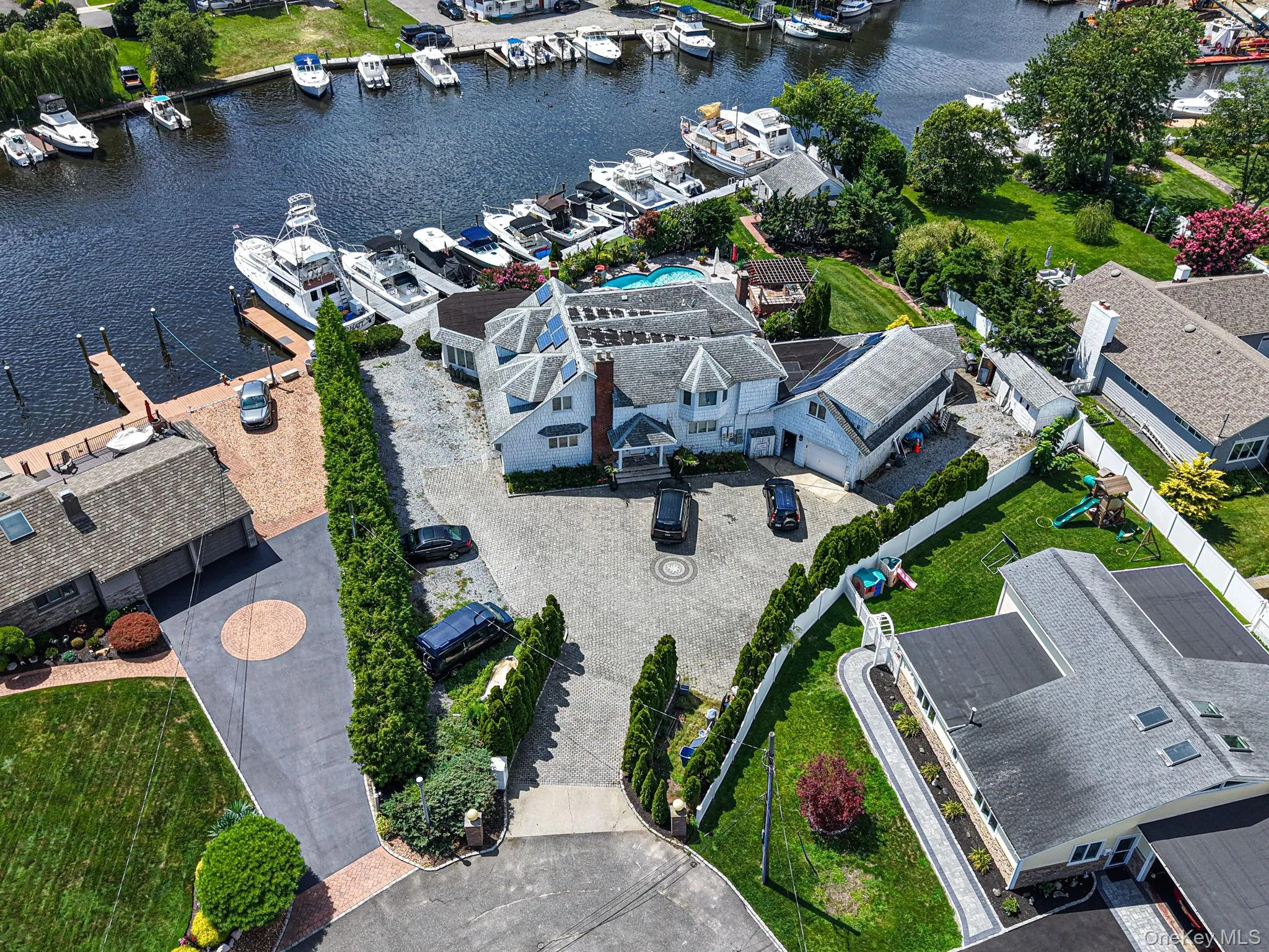 64 Mowbray Avenue, Islip, NY, 9 Bedrooms Bedrooms, 20 Rooms Rooms,9 BathroomsBathrooms,Residential,For Rent,Mowbray,0,1040354 64 Mowbray Avenue, Islip, NY, 9 Bedrooms Bedrooms, 20 Rooms Rooms,9 BathroomsBathrooms,Residential,For Rent,Mowbray,0,1040354