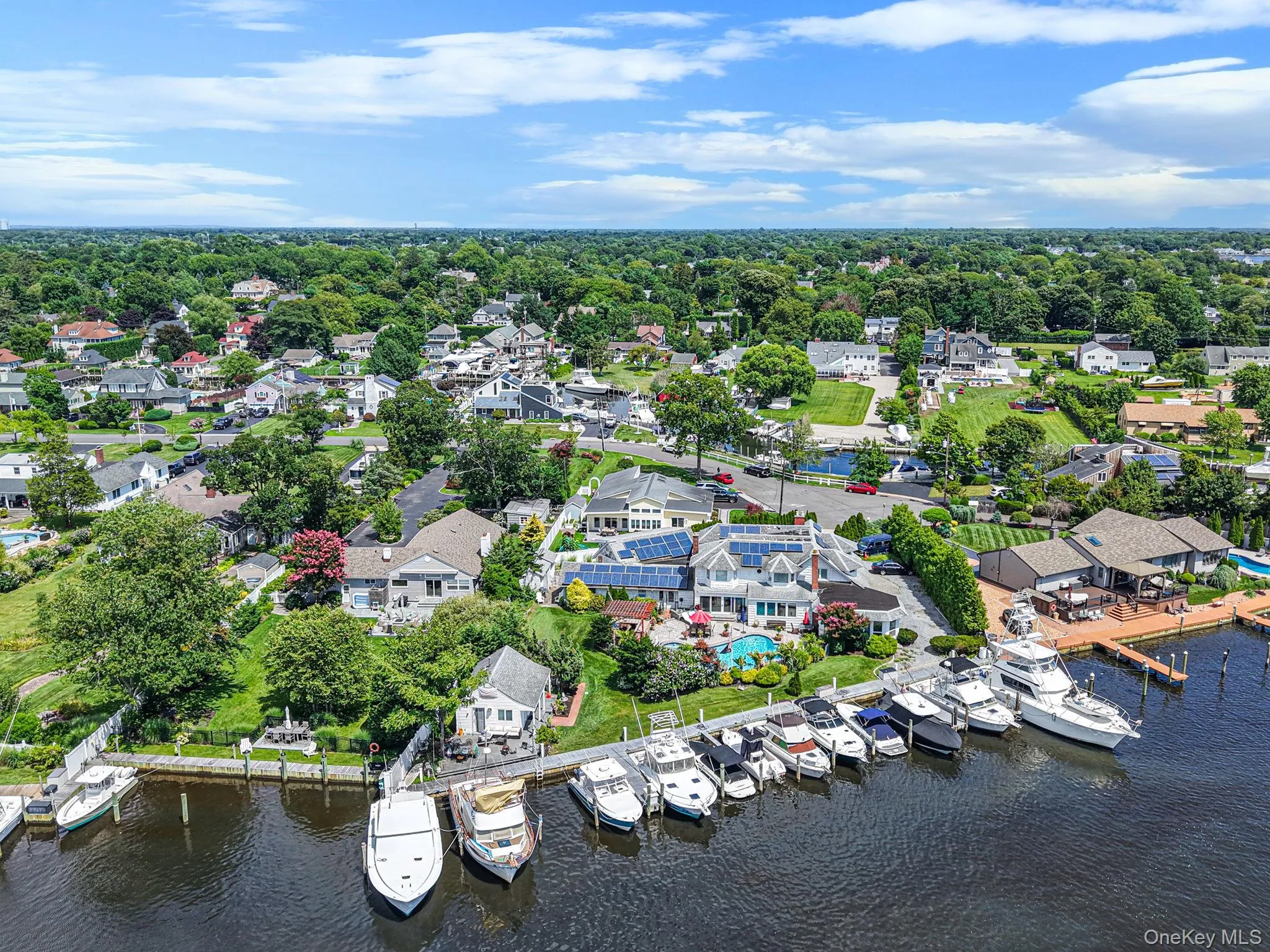 64 Mowbray Avenue, Islip, NY, 9 Bedrooms Bedrooms, 20 Rooms Rooms,9 BathroomsBathrooms,Residential,For Rent,Mowbray,0,1040354 64 Mowbray Avenue, Islip, NY, 9 Bedrooms Bedrooms, 20 Rooms Rooms,9 BathroomsBathrooms,Residential,For Rent,Mowbray,0,1040354