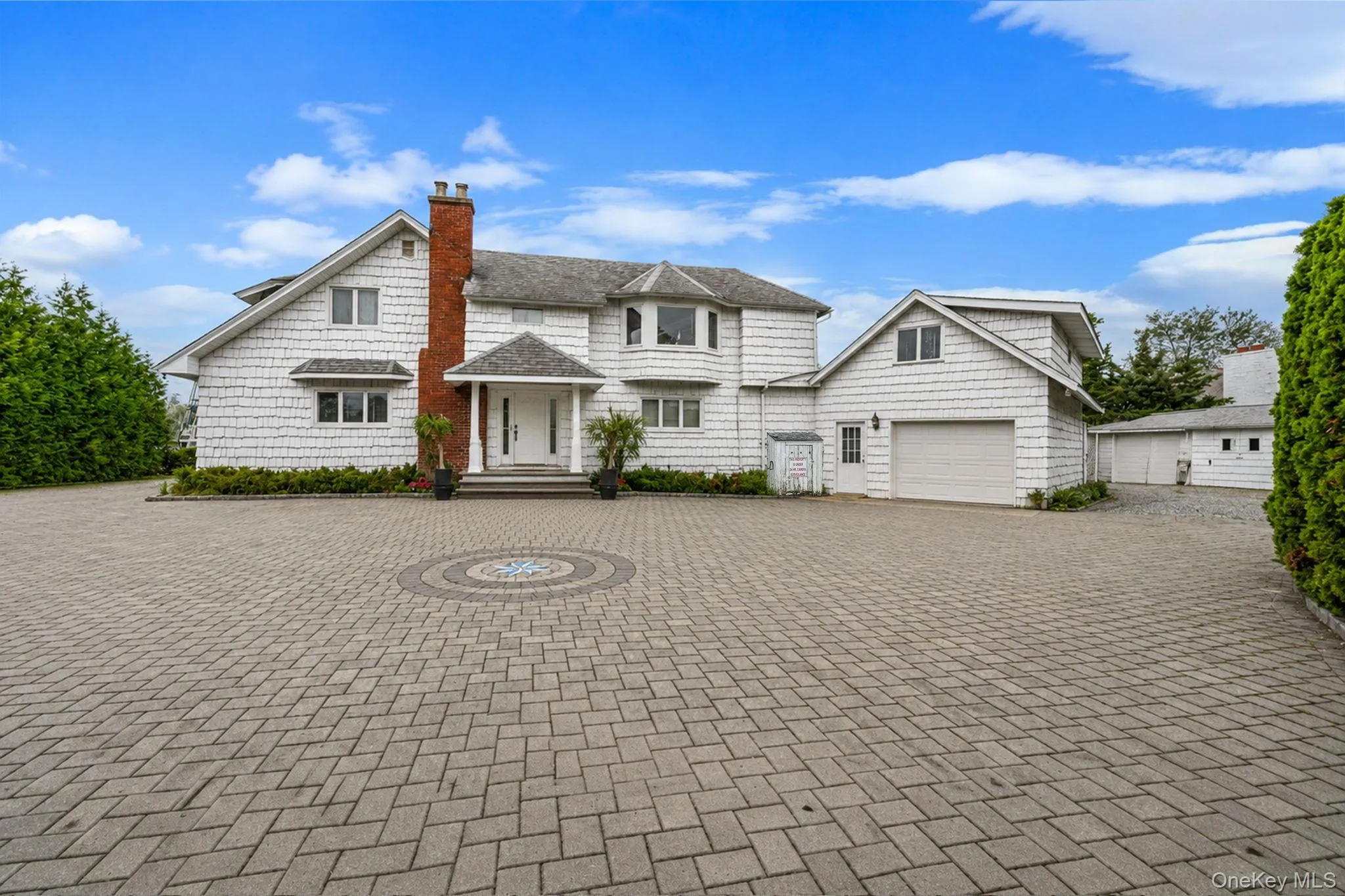 64 Mowbray Avenue, Islip, NY, 9 Bedrooms Bedrooms, 20 Rooms Rooms,9 BathroomsBathrooms,Residential,For Rent,Mowbray,0,1040354 64 Mowbray Avenue, Islip, NY, 9 Bedrooms Bedrooms, 20 Rooms Rooms,9 BathroomsBathrooms,Residential,For Rent,Mowbray,0,1040354