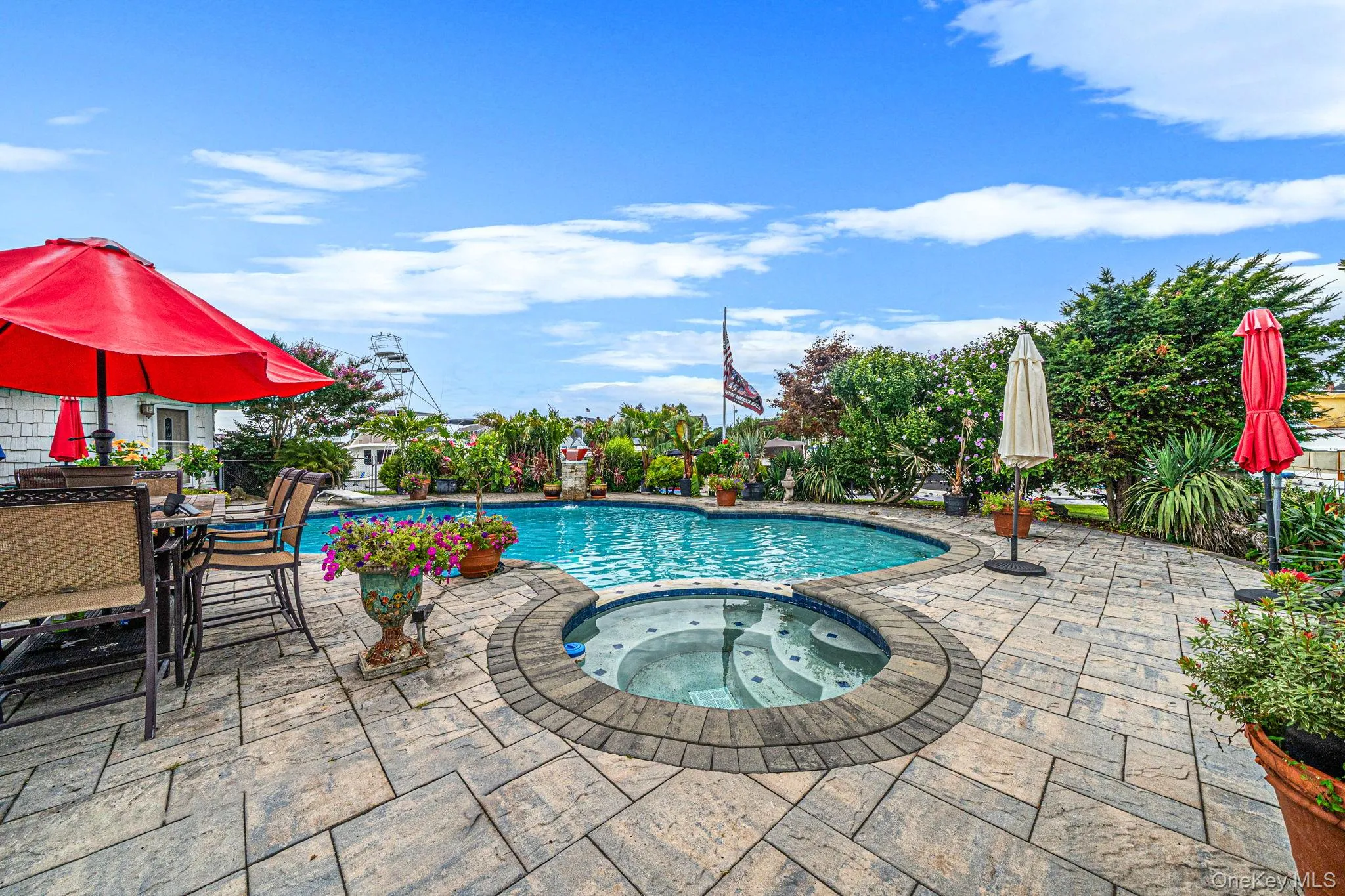 64 Mowbray Avenue, Islip, NY, 9 Bedrooms Bedrooms, 20 Rooms Rooms,9 BathroomsBathrooms,Residential,For Rent,Mowbray,0,1040354 64 Mowbray Avenue, Islip, NY, 9 Bedrooms Bedrooms, 20 Rooms Rooms,9 BathroomsBathrooms,Residential,For Rent,Mowbray,0,1040354