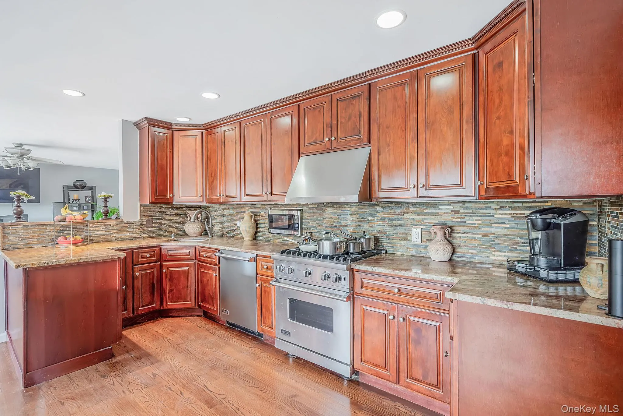 64 Mowbray Avenue, Islip, NY, 9 Bedrooms Bedrooms, 20 Rooms Rooms,9 BathroomsBathrooms,Residential,For Rent,Mowbray,0,1040354 64 Mowbray Avenue, Islip, NY, 9 Bedrooms Bedrooms, 20 Rooms Rooms,9 BathroomsBathrooms,Residential,For Rent,Mowbray,0,1040354