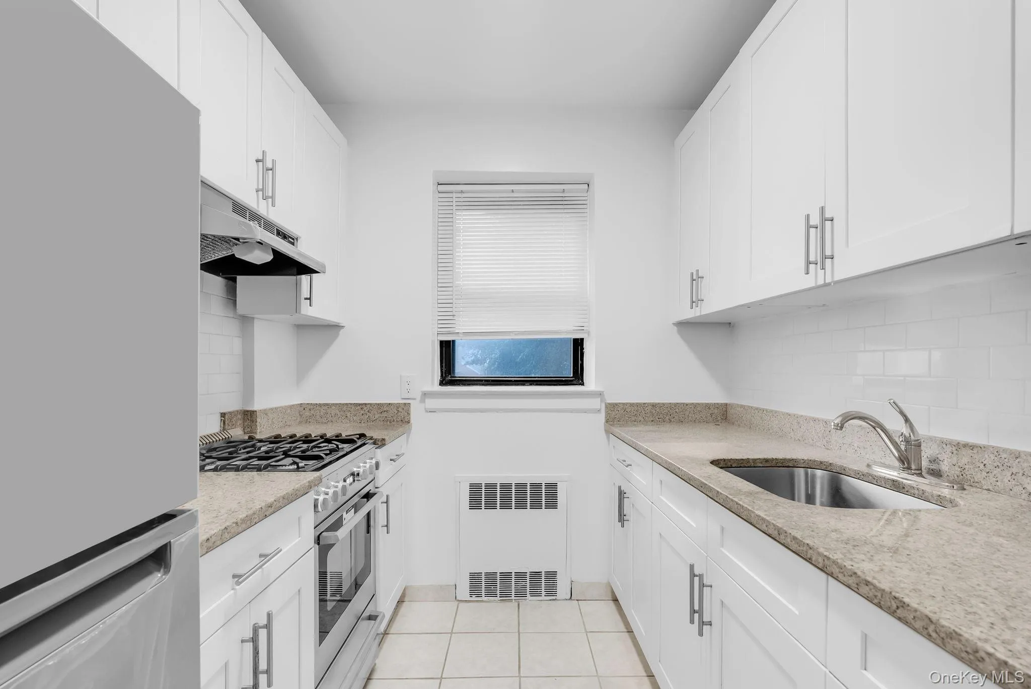 143-50 Hoover Avenue, New York, NY, 1 Bedroom Bedrooms, 4 Rooms Rooms,1 BathroomBathrooms,Residential Lease,For Rent,Hoover,0,1040362 143-50 Hoover Avenue, New York, NY, 1 Bedroom Bedrooms, 4 Rooms Rooms,1 BathroomBathrooms,Residential Lease,For Rent,Hoover,0,1040362