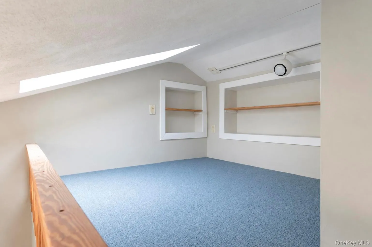 12 Linden Lane, Brookhaven, NY, 4 Bedrooms Bedrooms, 9 Rooms Rooms,2 BathroomsBathrooms,Residential,For Rent,Linden,0,1040364 12 Linden Lane, Brookhaven, NY, 4 Bedrooms Bedrooms, 9 Rooms Rooms,2 BathroomsBathrooms,Residential,For Rent,Linden,0,1040364