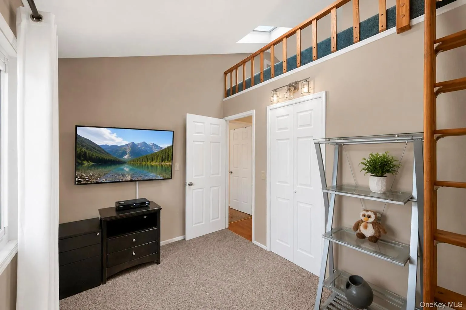 12 Linden Lane, Brookhaven, NY, 4 Bedrooms Bedrooms, 9 Rooms Rooms,2 BathroomsBathrooms,Residential,For Rent,Linden,0,1040364 12 Linden Lane, Brookhaven, NY, 4 Bedrooms Bedrooms, 9 Rooms Rooms,2 BathroomsBathrooms,Residential,For Rent,Linden,0,1040364
