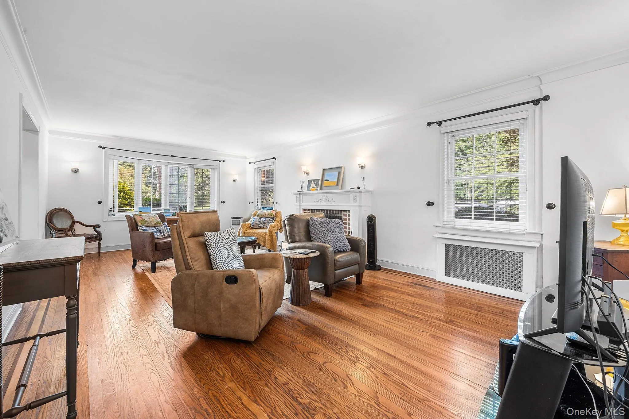 3 Demott Avenue, Hempstead, NY, 3 Bedrooms Bedrooms, 7 Rooms Rooms,3 BathroomsBathrooms,Residential,For Rent,Demott,0,1040367 3 Demott Avenue, Hempstead, NY, 3 Bedrooms Bedrooms, 7 Rooms Rooms,3 BathroomsBathrooms,Residential,For Rent,Demott,0,1040367
