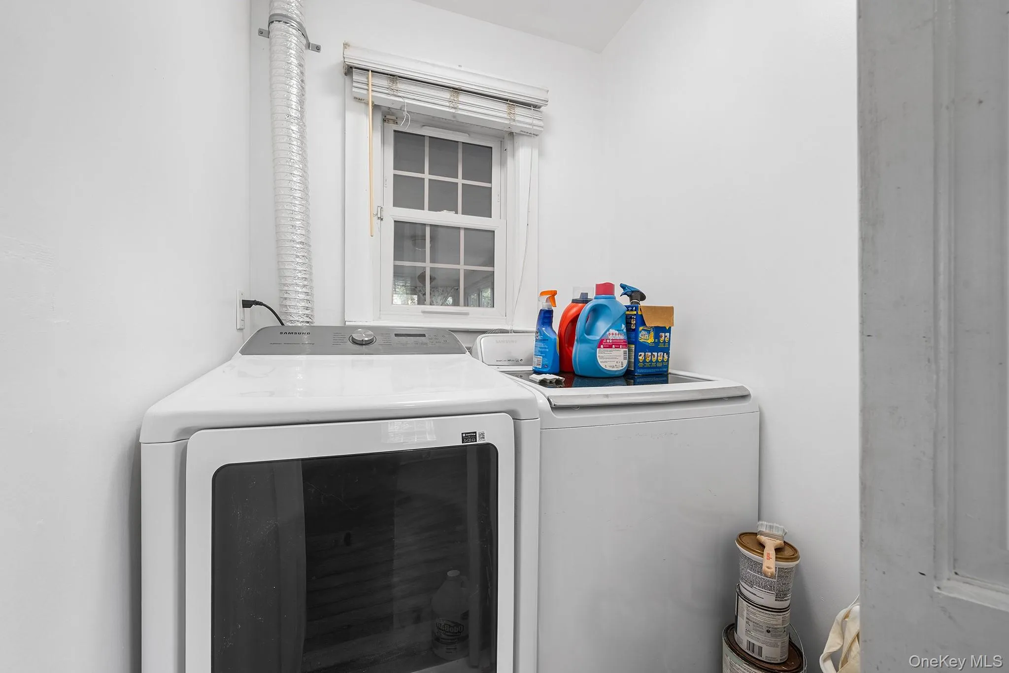 3 Demott Avenue, Hempstead, NY, 3 Bedrooms Bedrooms, 7 Rooms Rooms,3 BathroomsBathrooms,Residential,For Rent,Demott,0,1040367 3 Demott Avenue, Hempstead, NY, 3 Bedrooms Bedrooms, 7 Rooms Rooms,3 BathroomsBathrooms,Residential,For Rent,Demott,0,1040367
