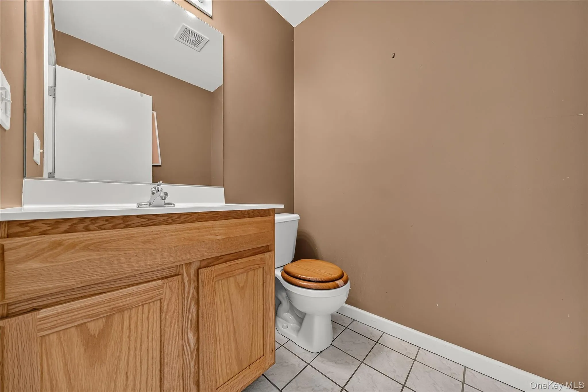 43 Mayer Drive, Middletown, NY, 3 Bedrooms Bedrooms, 5 Rooms Rooms,2 BathroomsBathrooms,Residential,For Rent,Mayer,0,1040368 43 Mayer Drive, Middletown, NY, 3 Bedrooms Bedrooms, 5 Rooms Rooms,2 BathroomsBathrooms,Residential,For Rent,Mayer,0,1040368