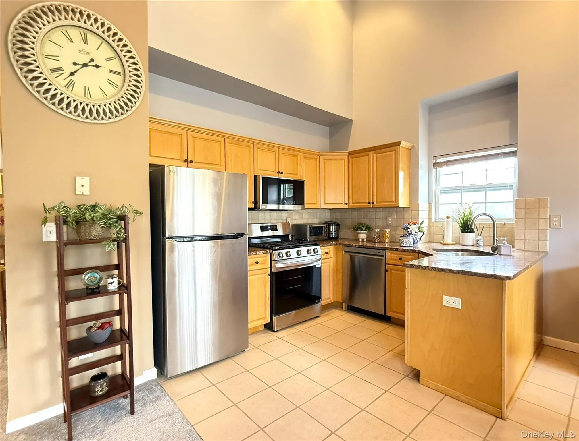 197 Fulton Street, Oyster Bay, NY, 2 Bedrooms Bedrooms, 5 Rooms Rooms,2 BathroomsBathrooms,Residential,For Rent,Fulton,0,1040369 197 Fulton Street, Oyster Bay, NY, 2 Bedrooms Bedrooms, 5 Rooms Rooms,2 BathroomsBathrooms,Residential,For Rent,Fulton,0,1040369