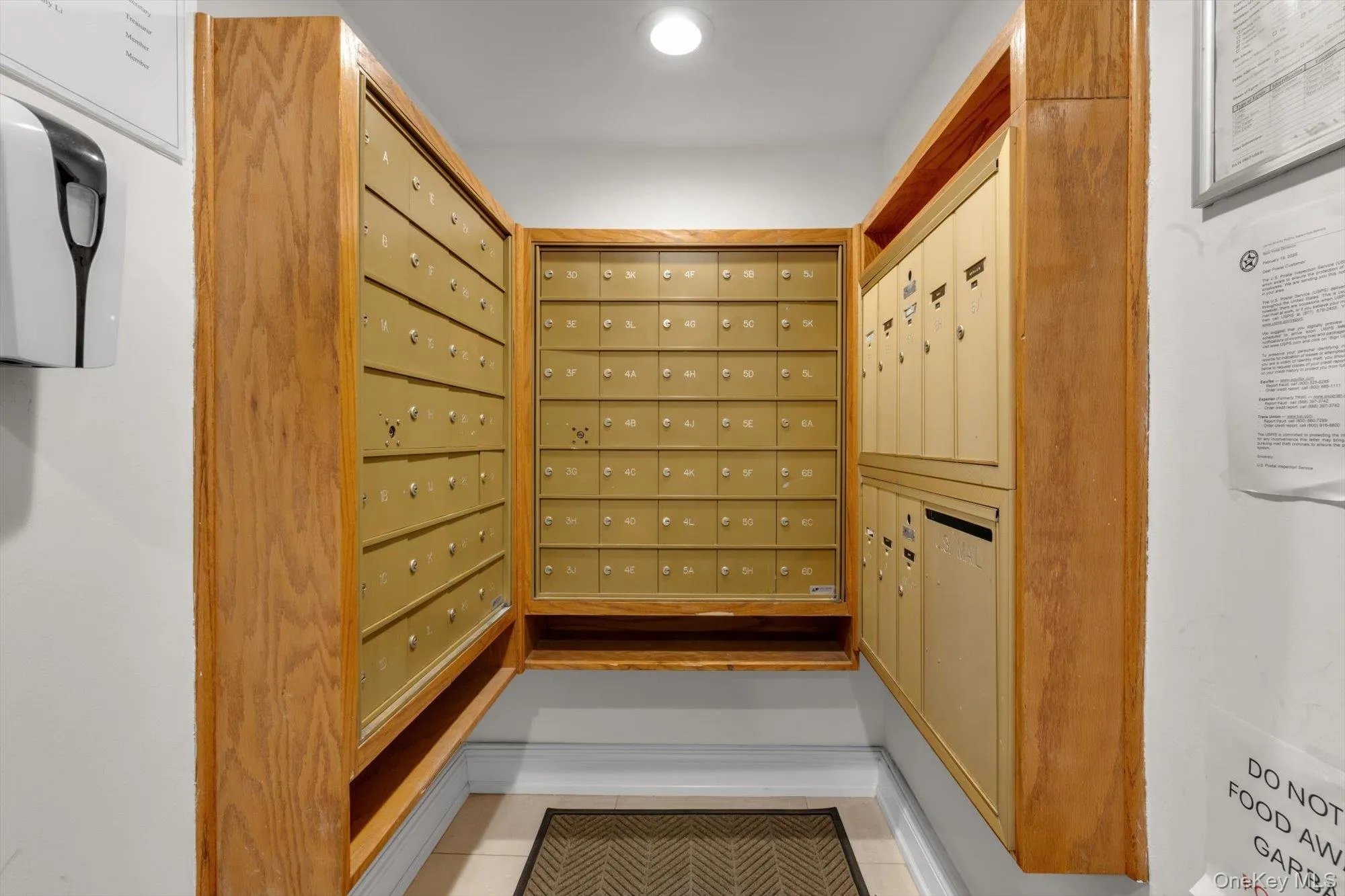 Mail Center Mail Center
