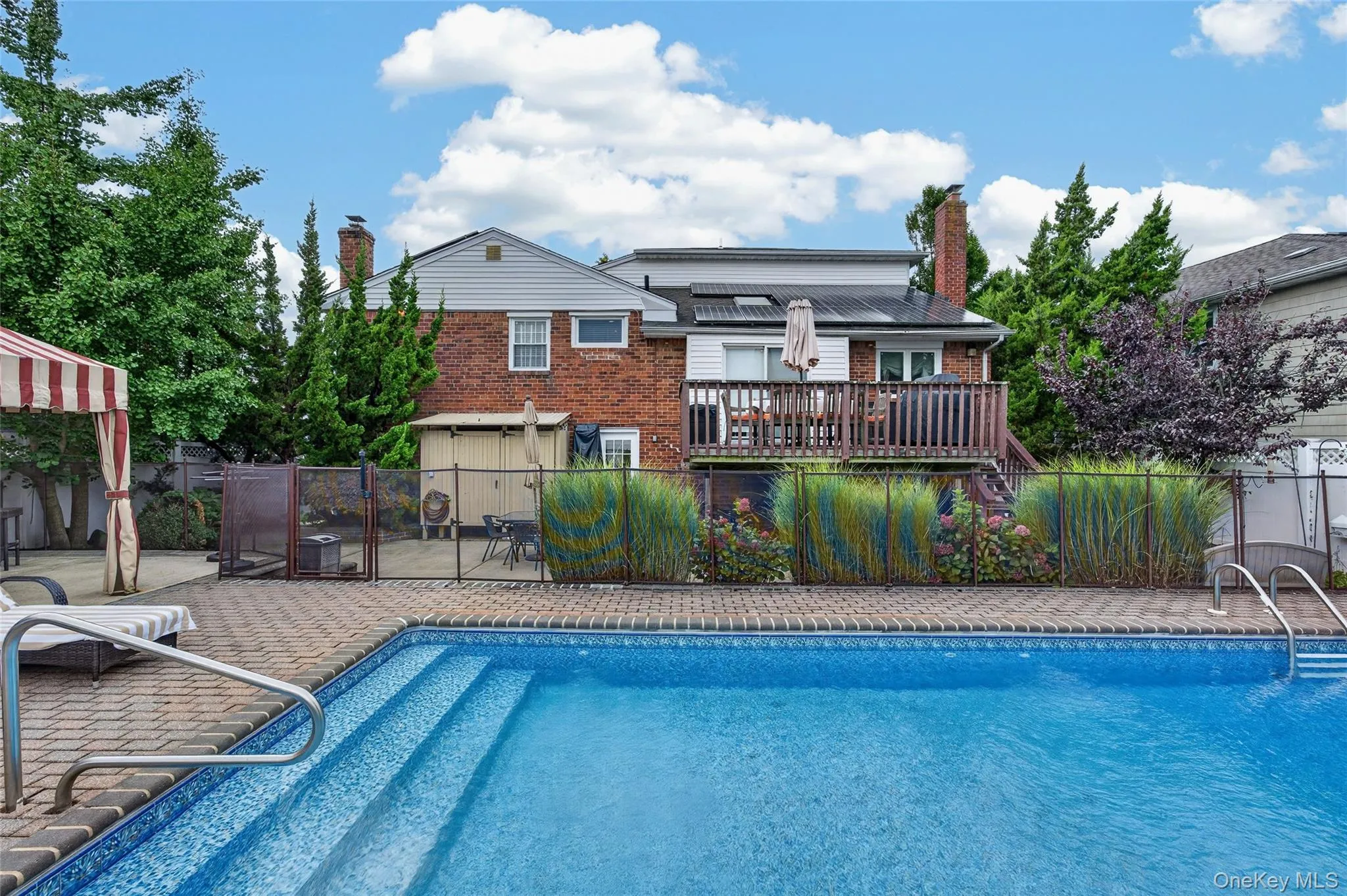 395 Bunker Drive, Hempstead, NY, 4 Bedrooms Bedrooms, 11 Rooms Rooms,2 BathroomsBathrooms,Residential,For Rent,Bunker,0,1040373 395 Bunker Drive, Hempstead, NY, 4 Bedrooms Bedrooms, 11 Rooms Rooms,2 BathroomsBathrooms,Residential,For Rent,Bunker,0,1040373