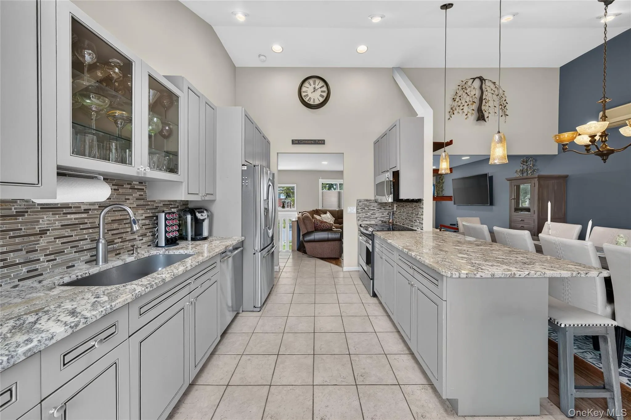 395 Bunker Drive, Hempstead, NY, 4 Bedrooms Bedrooms, 11 Rooms Rooms,2 BathroomsBathrooms,Residential,For Rent,Bunker,0,1040373 395 Bunker Drive, Hempstead, NY, 4 Bedrooms Bedrooms, 11 Rooms Rooms,2 BathroomsBathrooms,Residential,For Rent,Bunker,0,1040373