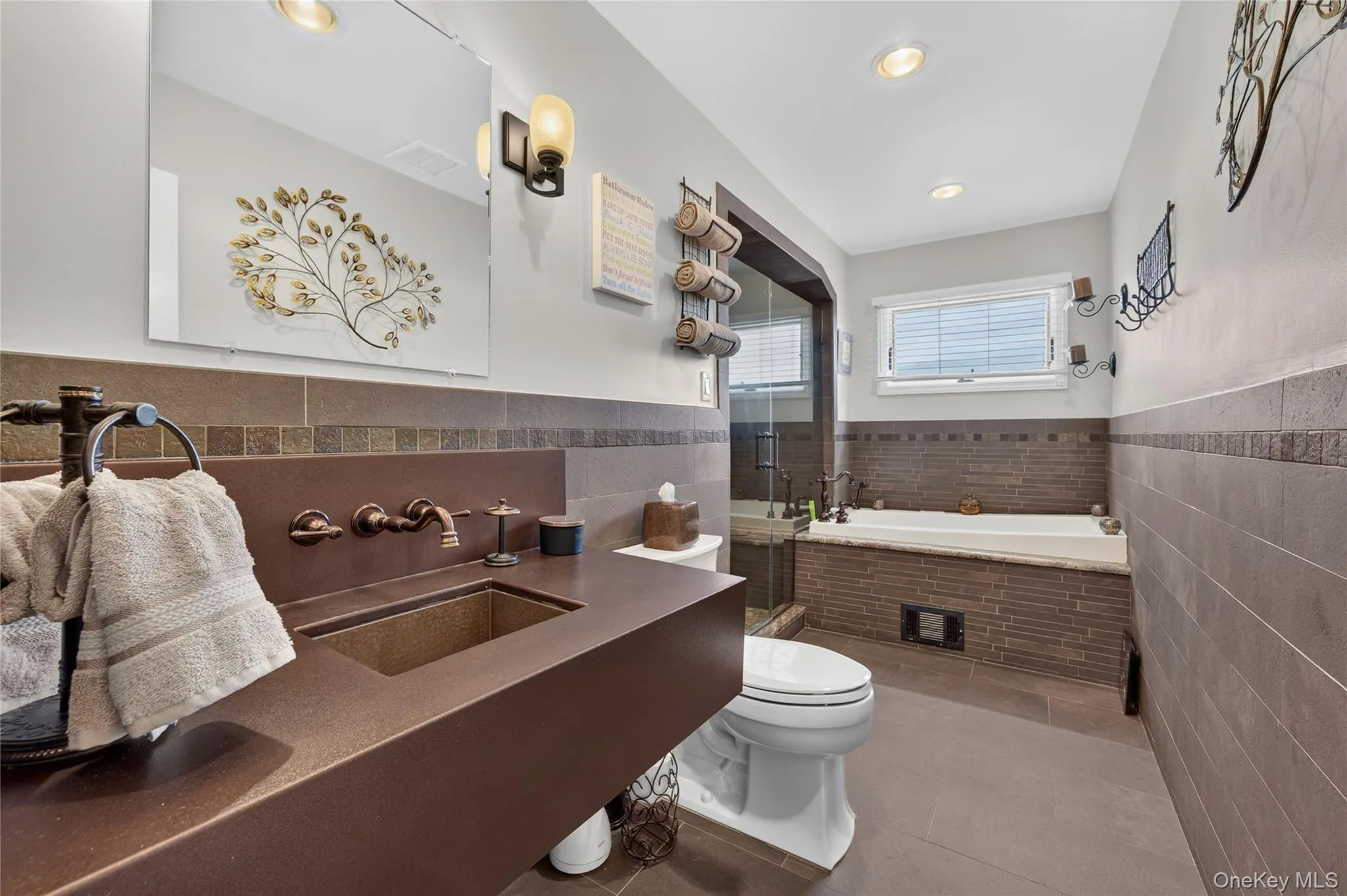 full bath full bath