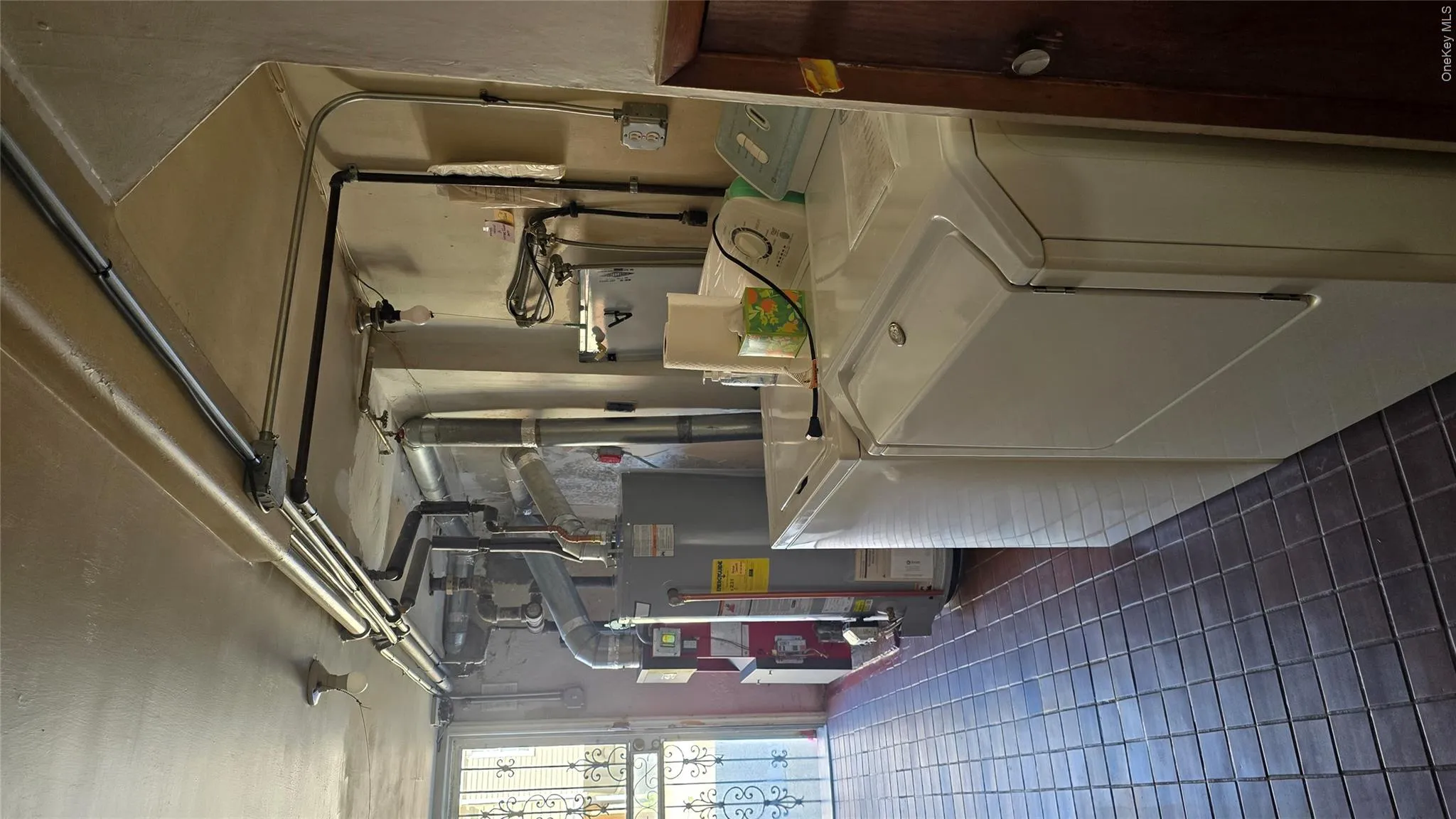 10531 63rd Avenue, New York, NY, 3 Bedrooms Bedrooms, 8 Rooms Rooms,1 BathroomBathrooms,Residential,For Rent,63rd,0,1040377 10531 63rd Avenue, New York, NY, 3 Bedrooms Bedrooms, 8 Rooms Rooms,1 BathroomBathrooms,Residential,For Rent,63rd,0,1040377