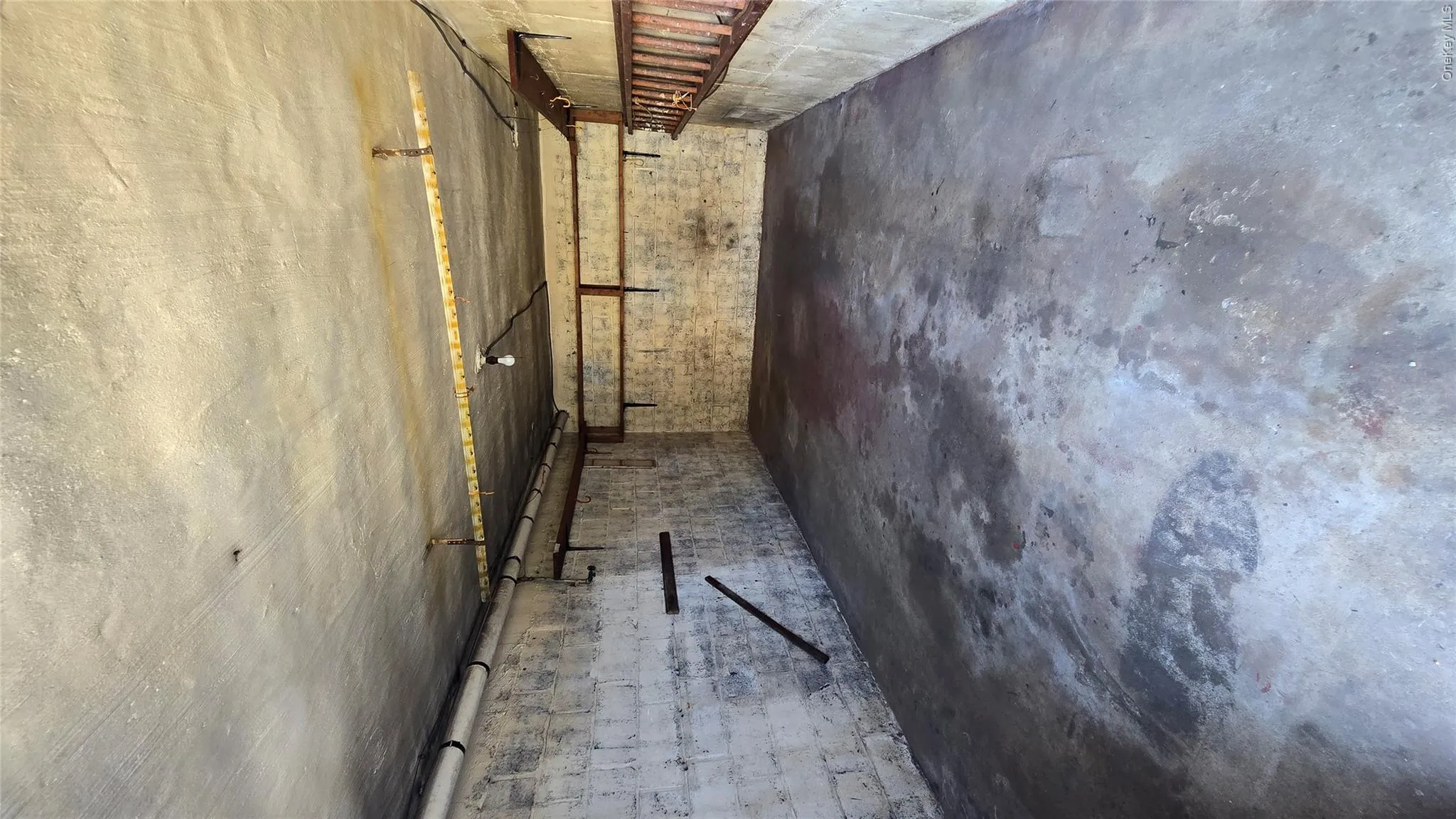 10531 63rd Avenue, New York, NY, 3 Bedrooms Bedrooms, 8 Rooms Rooms,1 BathroomBathrooms,Residential,For Rent,63rd,0,1040377 10531 63rd Avenue, New York, NY, 3 Bedrooms Bedrooms, 8 Rooms Rooms,1 BathroomBathrooms,Residential,For Rent,63rd,0,1040377