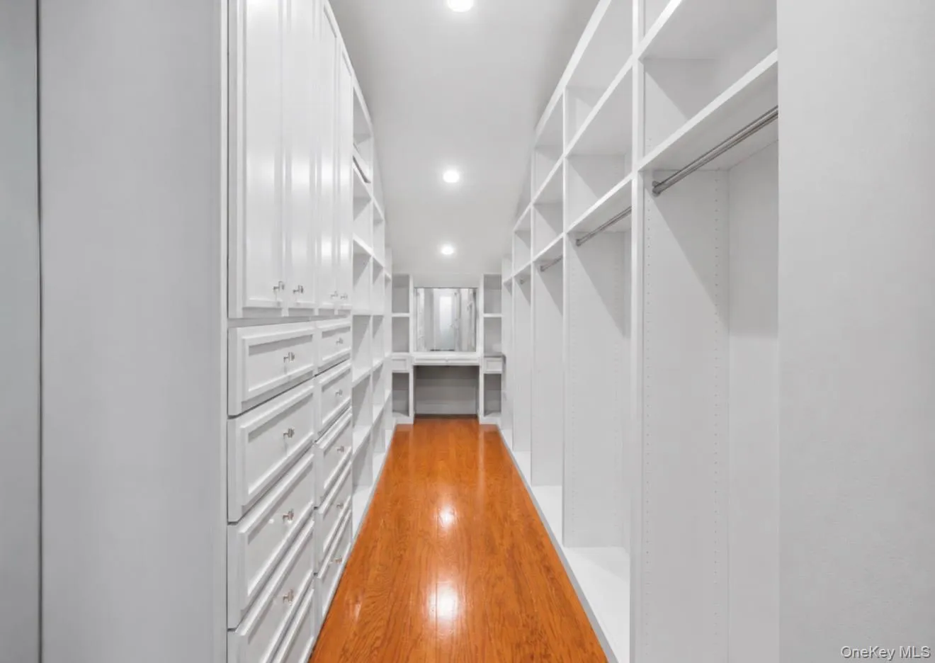 12 Rollingwood Drive, Clarkstown, NY, 7 Bedrooms Bedrooms, 24 Rooms Rooms,7 BathroomsBathrooms,Residential,For Rent,Rollingwood,0,1040383 12 Rollingwood Drive, Clarkstown, NY, 7 Bedrooms Bedrooms, 24 Rooms Rooms,7 BathroomsBathrooms,Residential,For Rent,Rollingwood,0,1040383