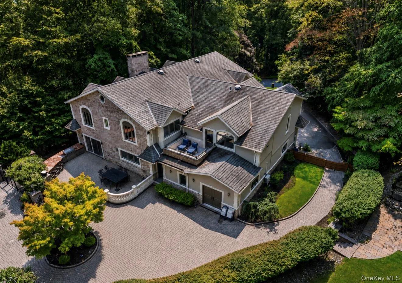 12 Rollingwood Drive, Clarkstown, NY, 7 Bedrooms Bedrooms, 24 Rooms Rooms,7 BathroomsBathrooms,Residential,For Rent,Rollingwood,0,1040383 12 Rollingwood Drive, Clarkstown, NY, 7 Bedrooms Bedrooms, 24 Rooms Rooms,7 BathroomsBathrooms,Residential,For Rent,Rollingwood,0,1040383