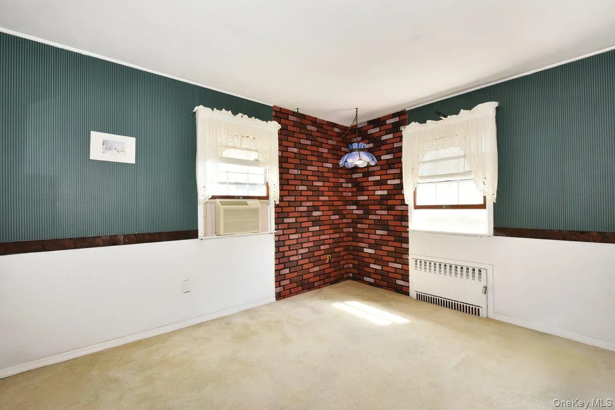 154 Argyle Road, Hempstead, NY, 4 Bedrooms Bedrooms, 8 Rooms Rooms,1 BathroomBathrooms,Residential,For Rent,Argyle,0,1040384 154 Argyle Road, Hempstead, NY, 4 Bedrooms Bedrooms, 8 Rooms Rooms,1 BathroomBathrooms,Residential,For Rent,Argyle,0,1040384