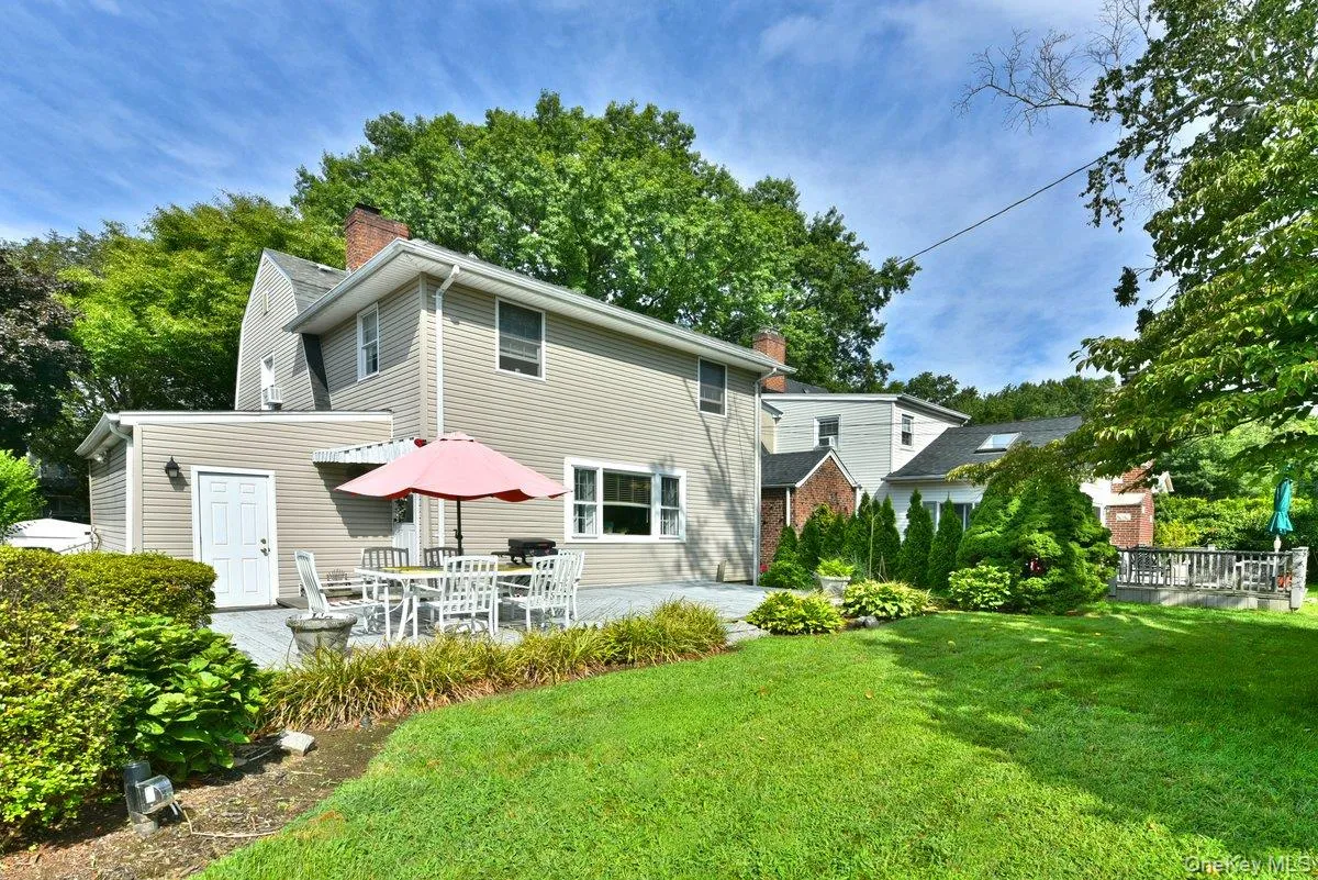 154 Argyle Road, Hempstead, NY, 4 Bedrooms Bedrooms, 8 Rooms Rooms,1 BathroomBathrooms,Residential,For Rent,Argyle,0,1040384 154 Argyle Road, Hempstead, NY, 4 Bedrooms Bedrooms, 8 Rooms Rooms,1 BathroomBathrooms,Residential,For Rent,Argyle,0,1040384