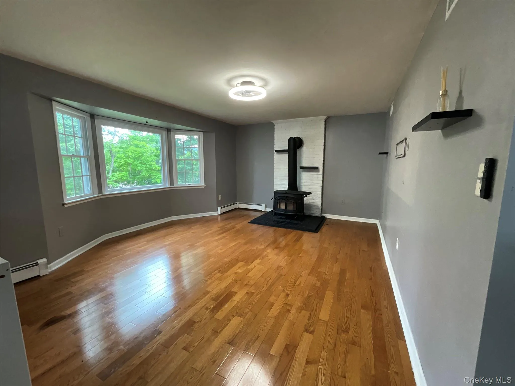 22 Dogwood Drive, Woodbury, NY, 5 Bedrooms Bedrooms, 10 Rooms Rooms,2 BathroomsBathrooms,Residential Lease,For Rent,Dogwood,0,1040385 22 Dogwood Drive, Woodbury, NY, 5 Bedrooms Bedrooms, 10 Rooms Rooms,2 BathroomsBathrooms,Residential Lease,For Rent,Dogwood,0,1040385