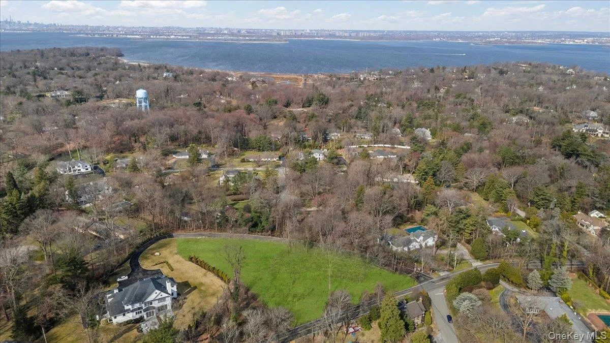 36 Cow Neck Road, North Hempstead, NY, ,Land,For Rent,Cow Neck,0,1040387 36 Cow Neck Road, North Hempstead, NY, ,Land,For Rent,Cow Neck,0,1040387