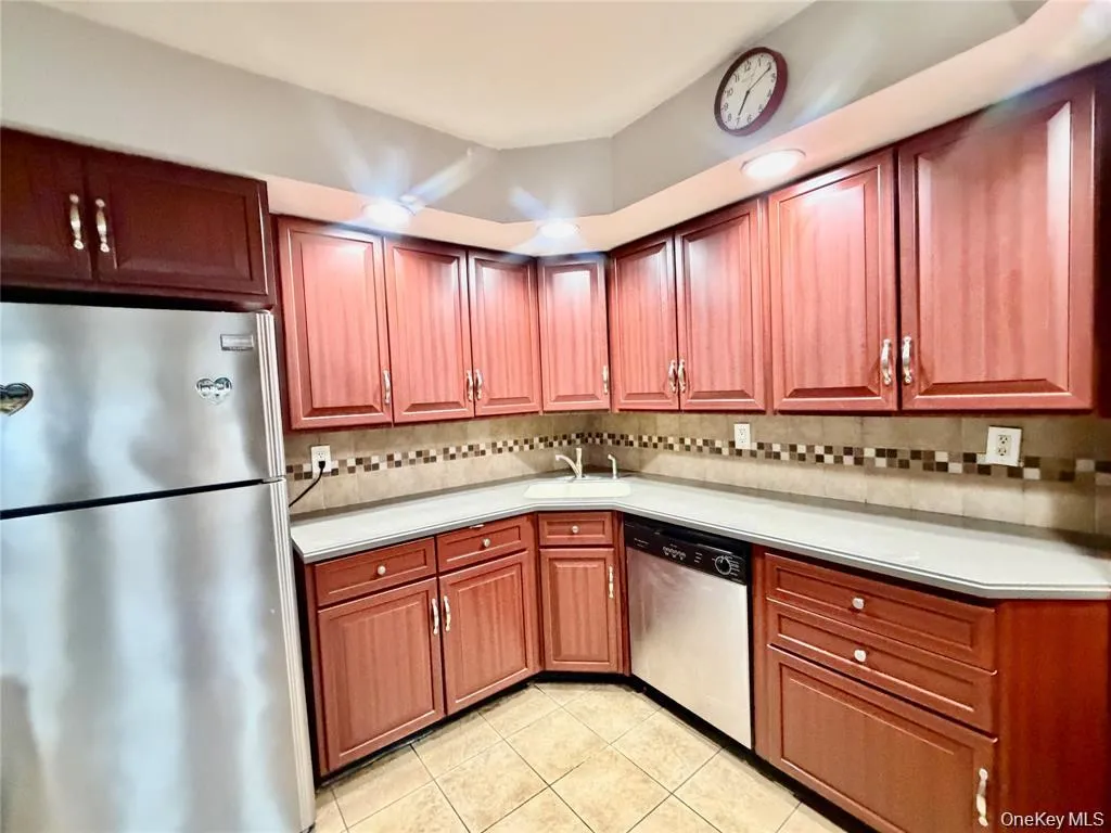 89 Bruce Avenue, Oyster Bay, NY, 5 Bedrooms Bedrooms, 12 Rooms Rooms,2 BathroomsBathrooms,Residential,For Rent,Bruce,0,1040390 89 Bruce Avenue, Oyster Bay, NY, 5 Bedrooms Bedrooms, 12 Rooms Rooms,2 BathroomsBathrooms,Residential,For Rent,Bruce,0,1040390
