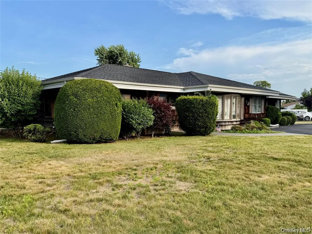 89 Bruce Avenue, Oyster Bay, NY, 5 Bedrooms Bedrooms, 12 Rooms Rooms,2 BathroomsBathrooms,Residential,For Rent,Bruce,0,1040390 89 Bruce Avenue, Oyster Bay, NY, 5 Bedrooms Bedrooms, 12 Rooms Rooms,2 BathroomsBathrooms,Residential,For Rent,Bruce,0,1040390