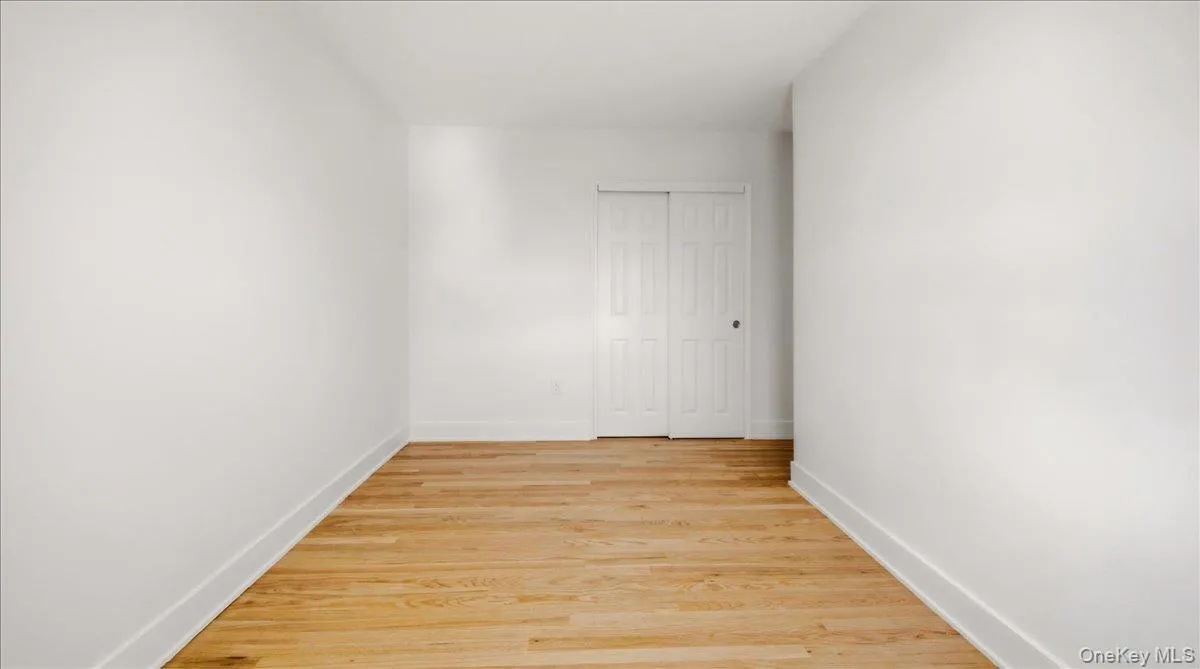3337 Gunther Avenue, New York, NY, 3 Bedrooms Bedrooms, 7 Rooms Rooms,2 BathroomsBathrooms,Residential,For Rent,Gunther,0,1040393 3337 Gunther Avenue, New York, NY, 3 Bedrooms Bedrooms, 7 Rooms Rooms,2 BathroomsBathrooms,Residential,For Rent,Gunther,0,1040393