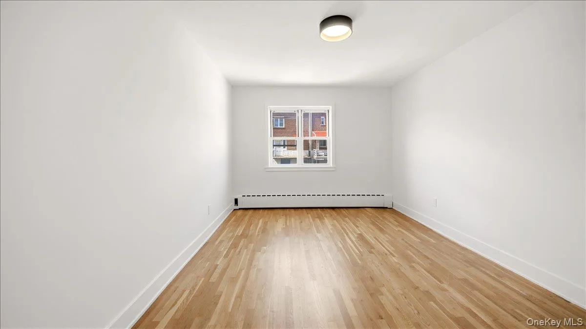 3337 Gunther Avenue, New York, NY, 3 Bedrooms Bedrooms, 7 Rooms Rooms,2 BathroomsBathrooms,Residential,For Rent,Gunther,0,1040393 3337 Gunther Avenue, New York, NY, 3 Bedrooms Bedrooms, 7 Rooms Rooms,2 BathroomsBathrooms,Residential,For Rent,Gunther,0,1040393