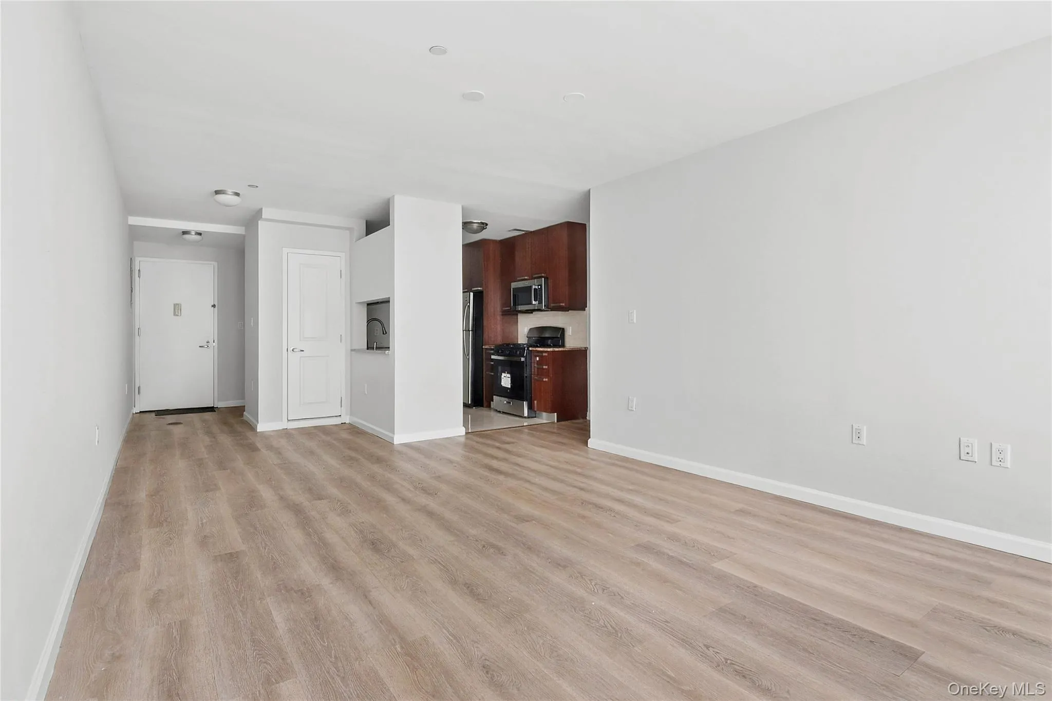 33-30 61st Street, New York, NY, 2 Bedrooms Bedrooms, 6 Rooms Rooms,2 BathroomsBathrooms,Residential,For Rent,61st,0,1040394 33-30 61st Street, New York, NY, 2 Bedrooms Bedrooms, 6 Rooms Rooms,2 BathroomsBathrooms,Residential,For Rent,61st,0,1040394