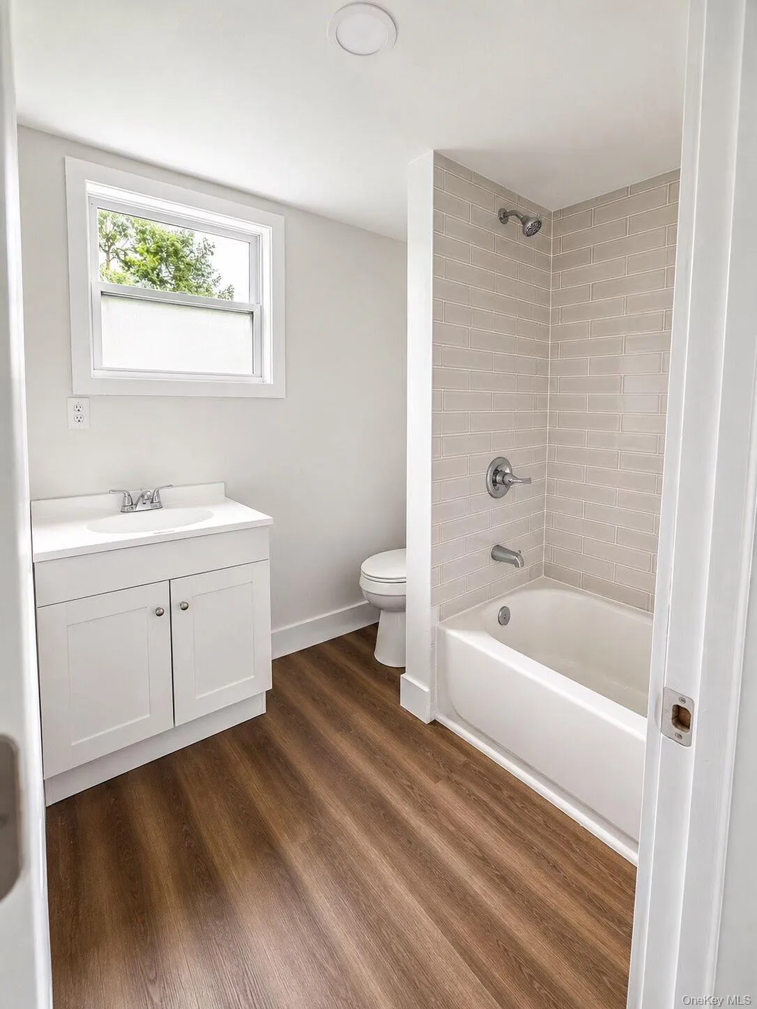 222 Lehigh Avenue, Chester Town, NY, 2 Bedroom Bedrooms, 5 Room Rooms,1 BathroomBathrooms,Residential Lease,For Rent,Lehigh,0,1040397 222 Lehigh Avenue, Chester Town, NY, 2 Bedroom Bedrooms, 5 Room Rooms,1 BathroomBathrooms,Residential Lease,For Rent,Lehigh,0,1040397