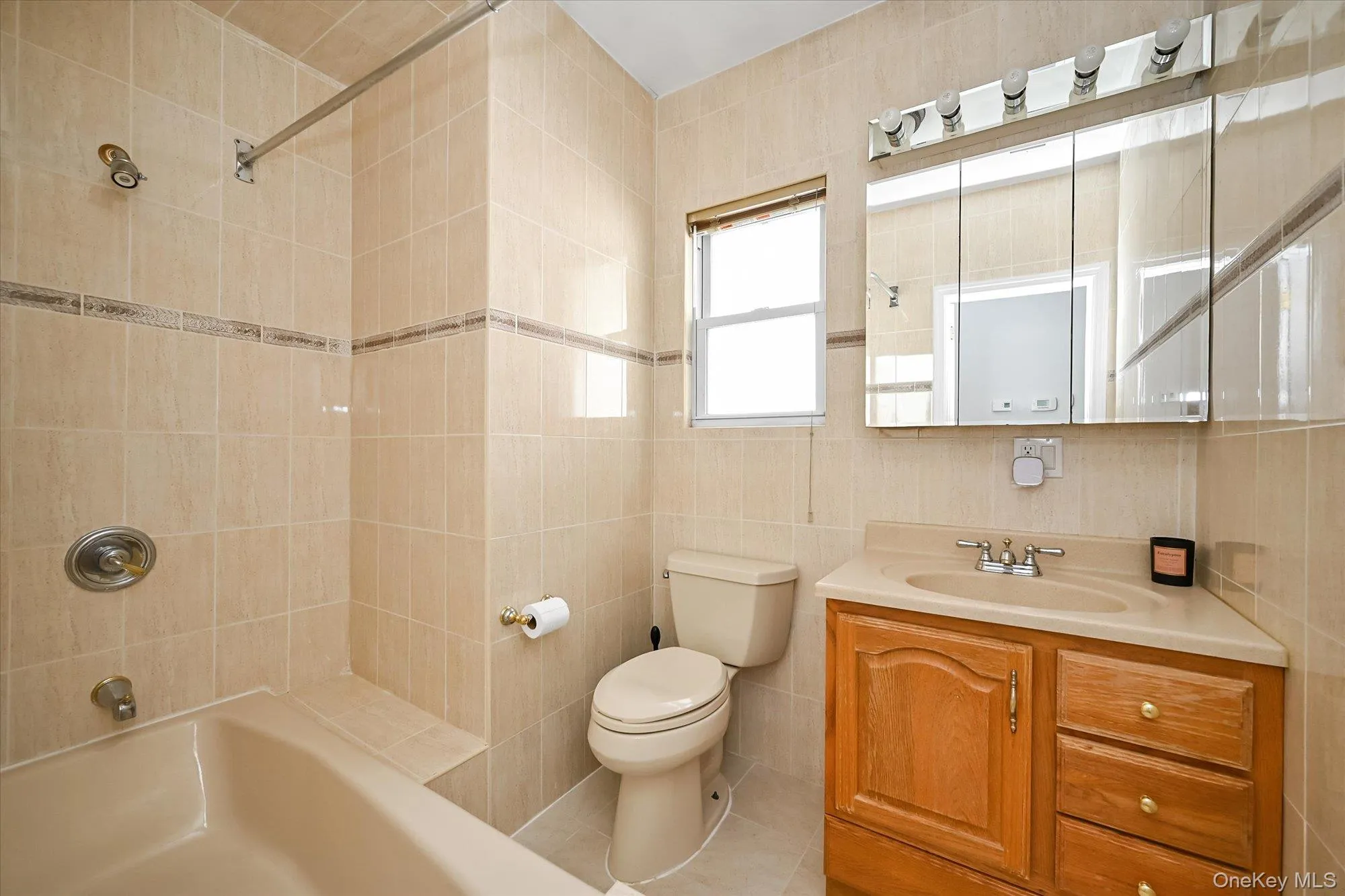 18433 Tudor Road, New York, NY, 4 Bedrooms Bedrooms, 12 Rooms Rooms,3 BathroomsBathrooms,Residential,For Rent,Tudor,0,1040404 18433 Tudor Road, New York, NY, 4 Bedrooms Bedrooms, 12 Rooms Rooms,3 BathroomsBathrooms,Residential,For Rent,Tudor,0,1040404