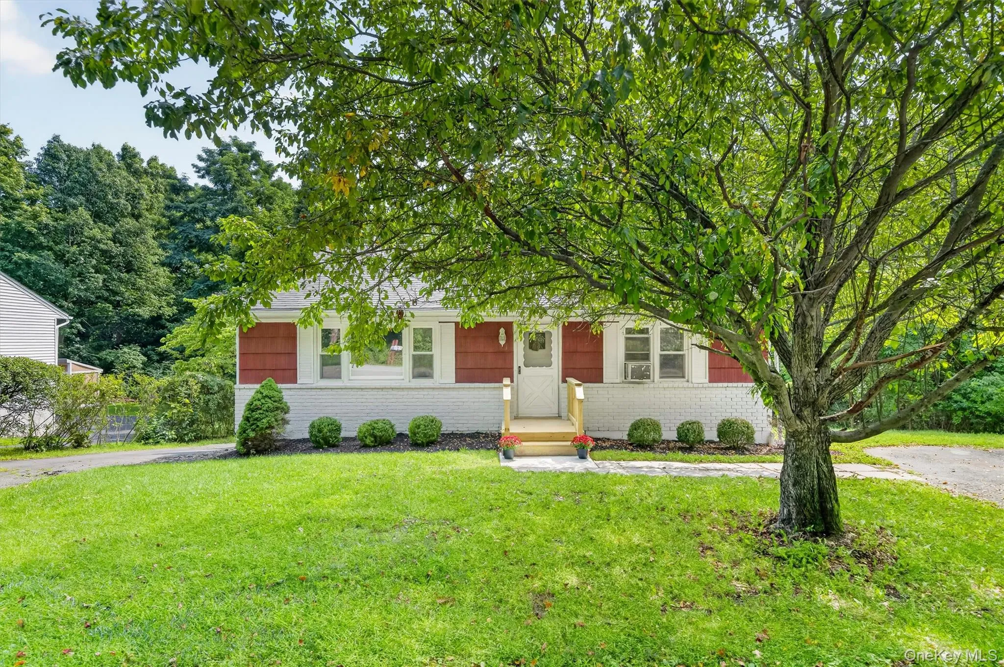 31 Leslie Road, Newburgh (town), NY, 3 Bedrooms Bedrooms, 6 Rooms Rooms,1 BathroomBathrooms,Residential,For Rent,Leslie,0,1040419 31 Leslie Road, Newburgh (town), NY, 3 Bedrooms Bedrooms, 6 Rooms Rooms,1 BathroomBathrooms,Residential,For Rent,Leslie,0,1040419