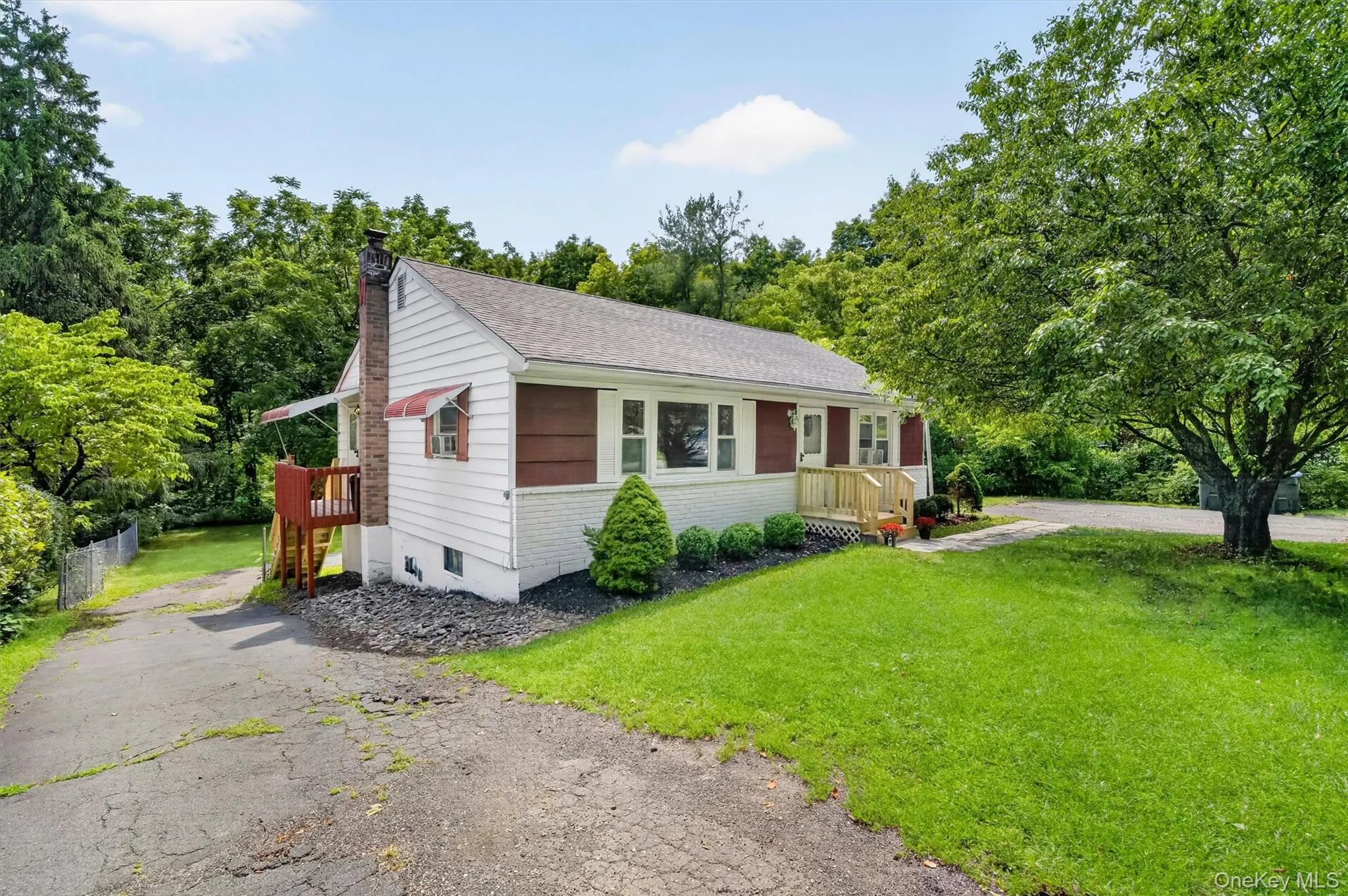 31 Leslie Road, Newburgh (town), NY, 3 Bedrooms Bedrooms, 6 Rooms Rooms,1 BathroomBathrooms,Residential,For Rent,Leslie,0,1040419 31 Leslie Road, Newburgh (town), NY, 3 Bedrooms Bedrooms, 6 Rooms Rooms,1 BathroomBathrooms,Residential,For Rent,Leslie,0,1040419