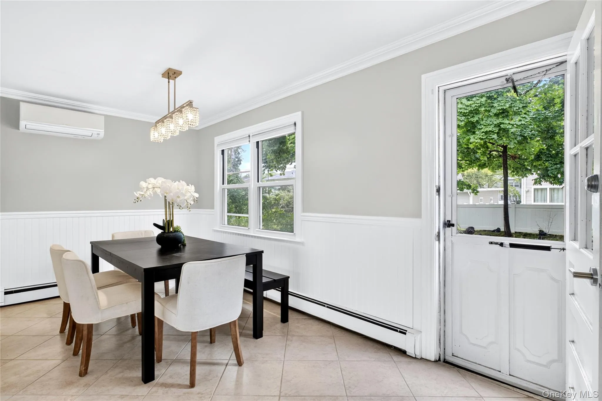 50 Commander Avenue, Hempstead, NY, 4 Bedrooms Bedrooms, 7 Rooms Rooms,2 BathroomsBathrooms,Residential,For Rent,Commander,0,1040420 50 Commander Avenue, Hempstead, NY, 4 Bedrooms Bedrooms, 7 Rooms Rooms,2 BathroomsBathrooms,Residential,For Rent,Commander,0,1040420