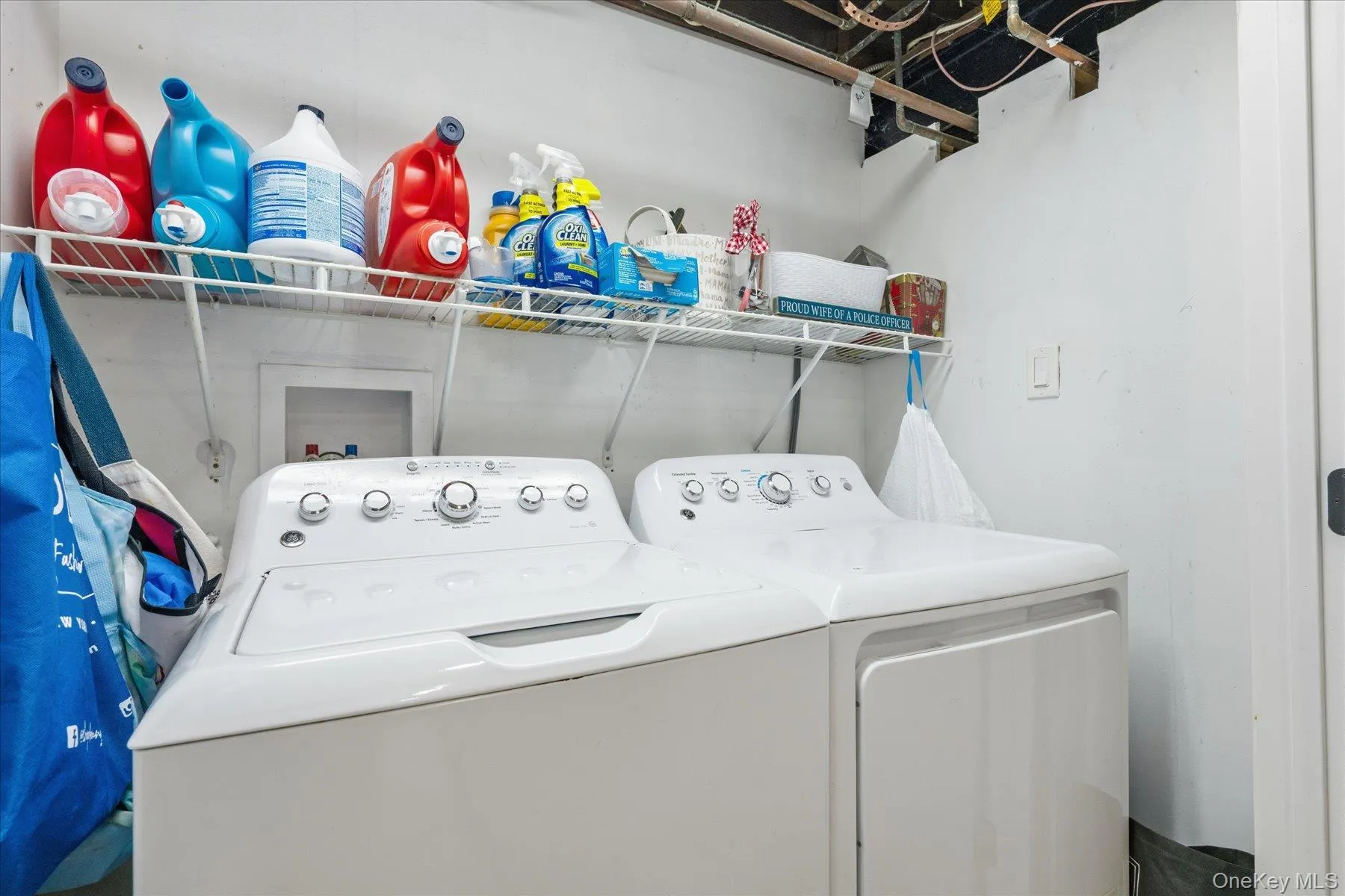 8 Anthony Marangiello Street, Glen Cove, NY, 3 Bedrooms Bedrooms, 6 Rooms Rooms,2 BathroomsBathrooms,Residential,For Rent,Anthony Marangiello,0,1040421 8 Anthony Marangiello Street, Glen Cove, NY, 3 Bedrooms Bedrooms, 6 Rooms Rooms,2 BathroomsBathrooms,Residential,For Rent,Anthony Marangiello,0,1040421