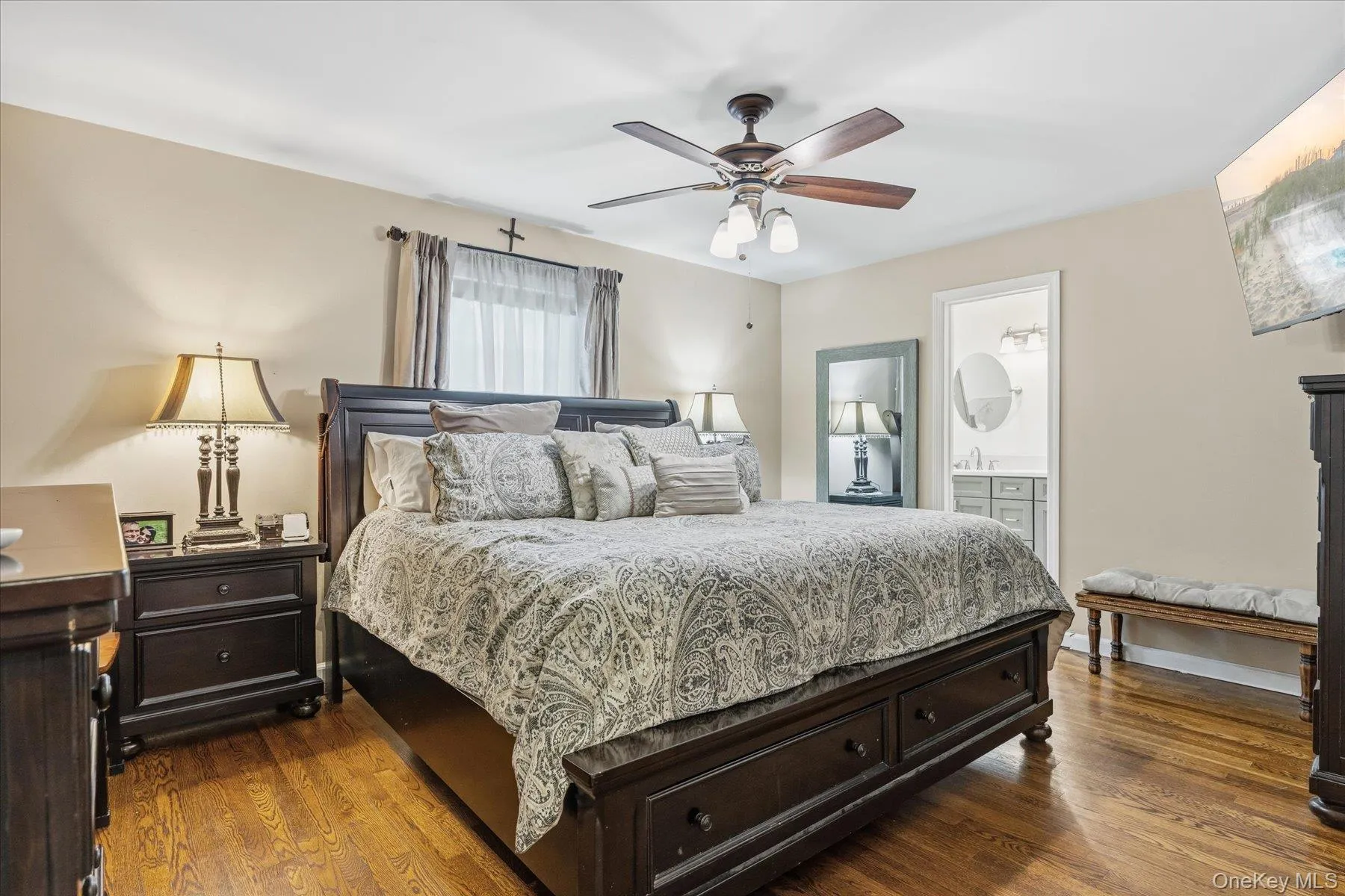 8 Anthony Marangiello Street, Glen Cove, NY, 3 Bedrooms Bedrooms, 6 Rooms Rooms,2 BathroomsBathrooms,Residential,For Rent,Anthony Marangiello,0,1040421 8 Anthony Marangiello Street, Glen Cove, NY, 3 Bedrooms Bedrooms, 6 Rooms Rooms,2 BathroomsBathrooms,Residential,For Rent,Anthony Marangiello,0,1040421