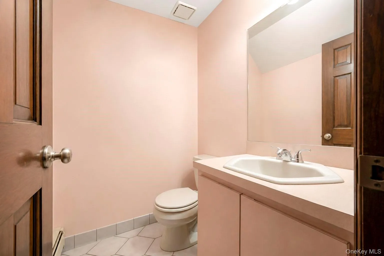 36 George Street, Islip, NY, 4 Bedrooms Bedrooms, 10 Rooms Rooms,3 BathroomsBathrooms,Residential,For Rent,George,0,1040422 36 George Street, Islip, NY, 4 Bedrooms Bedrooms, 10 Rooms Rooms,3 BathroomsBathrooms,Residential,For Rent,George,0,1040422