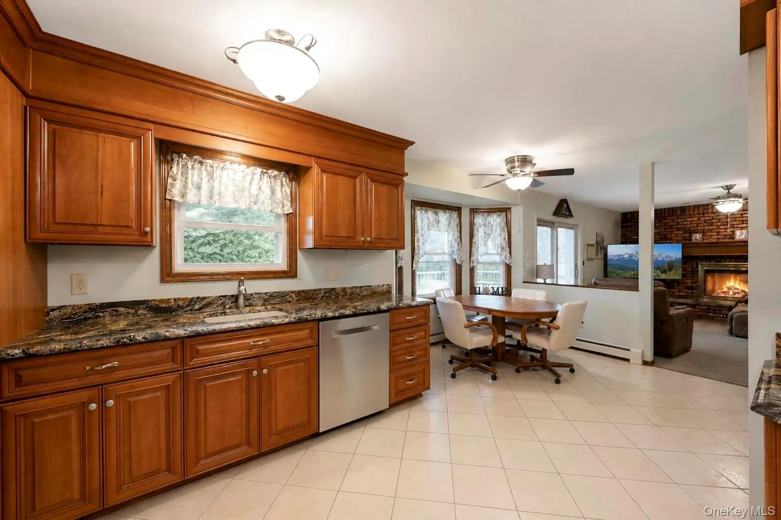 36 George Street, Islip, NY, 4 Bedrooms Bedrooms, 10 Rooms Rooms,3 BathroomsBathrooms,Residential,For Rent,George,0,1040422 36 George Street, Islip, NY, 4 Bedrooms Bedrooms, 10 Rooms Rooms,3 BathroomsBathrooms,Residential,For Rent,George,0,1040422